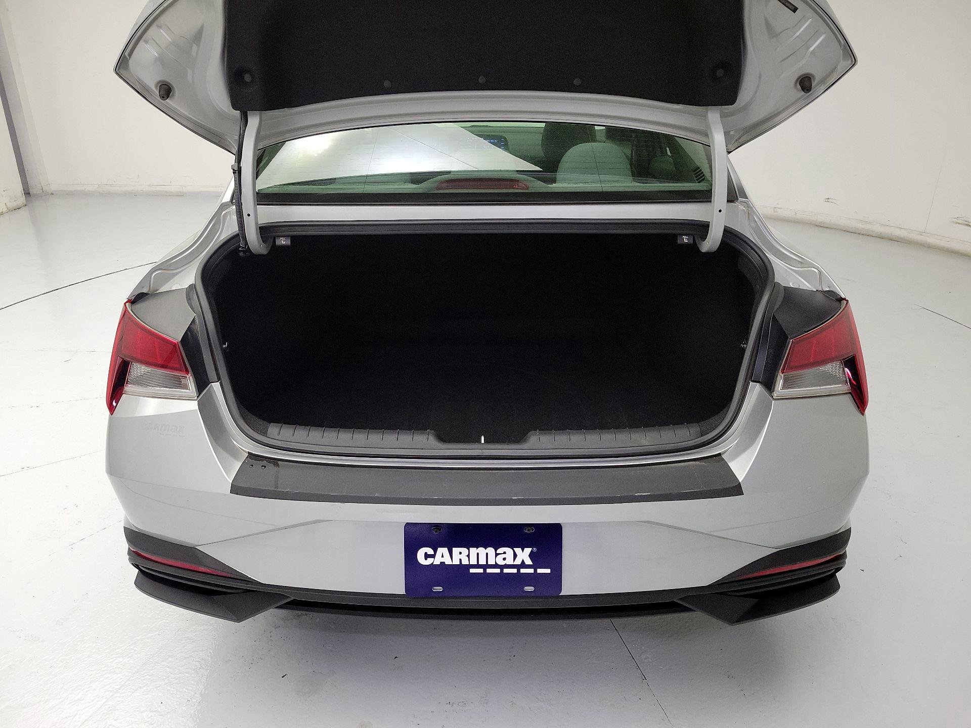 Thumbnail: 2021 Hyundai Elantra - 20