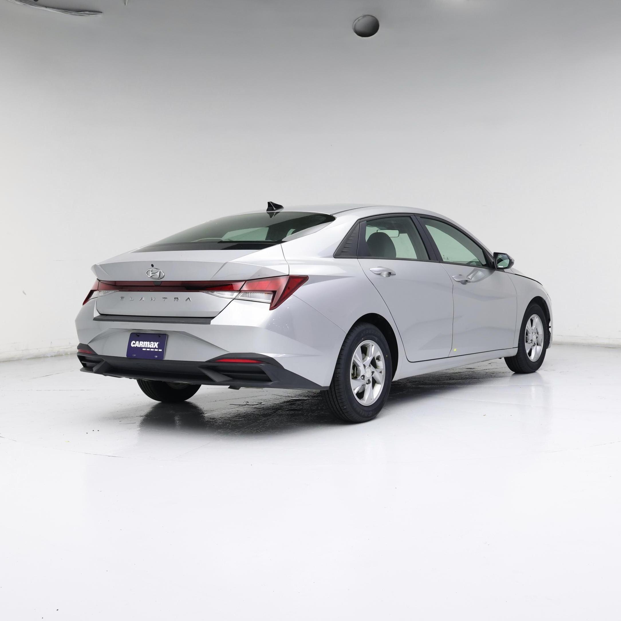 Thumbnail: 2021 Hyundai Elantra - 8