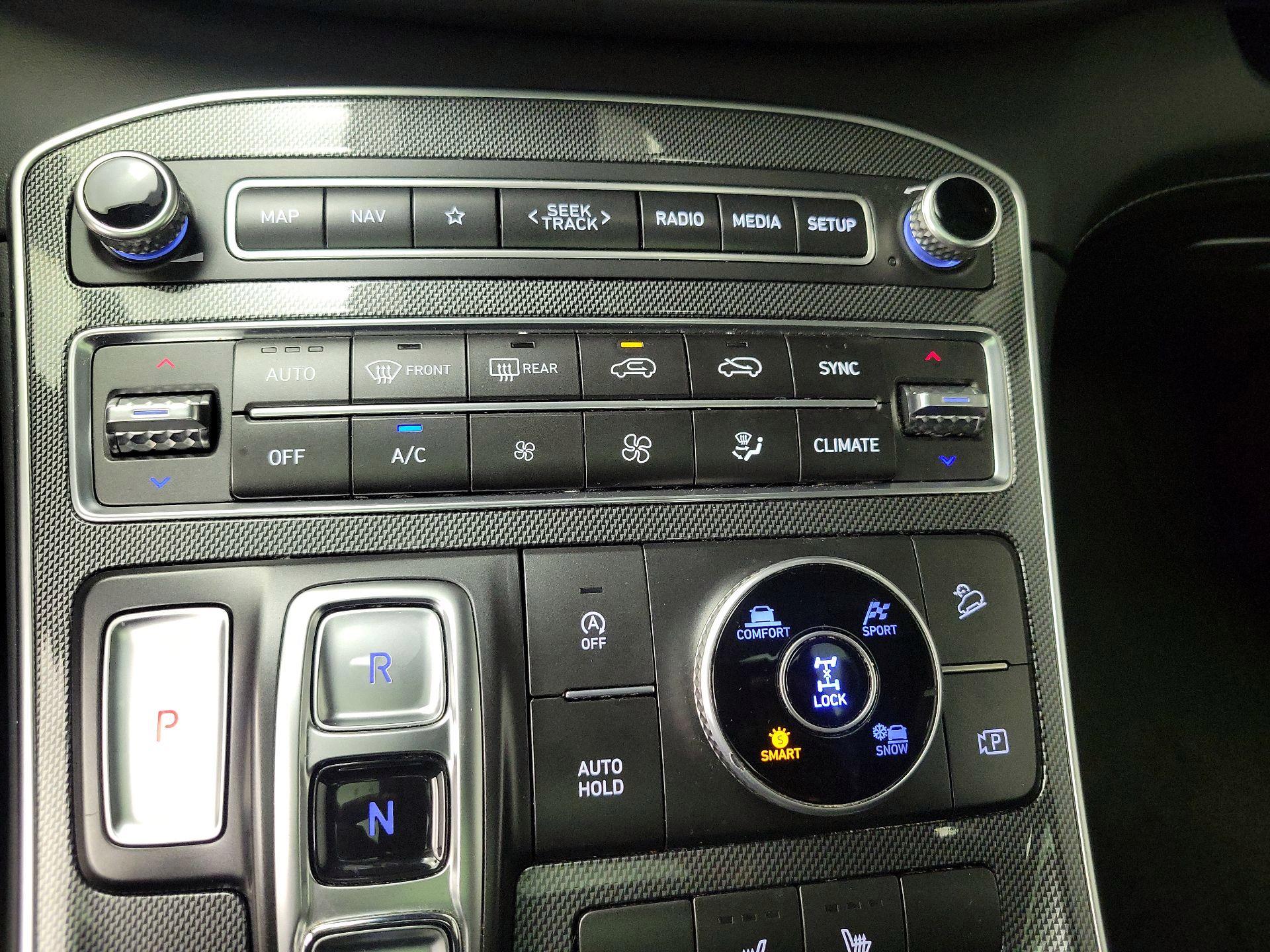 Thumbnail: 2023 Hyundai Santa Fe - 17