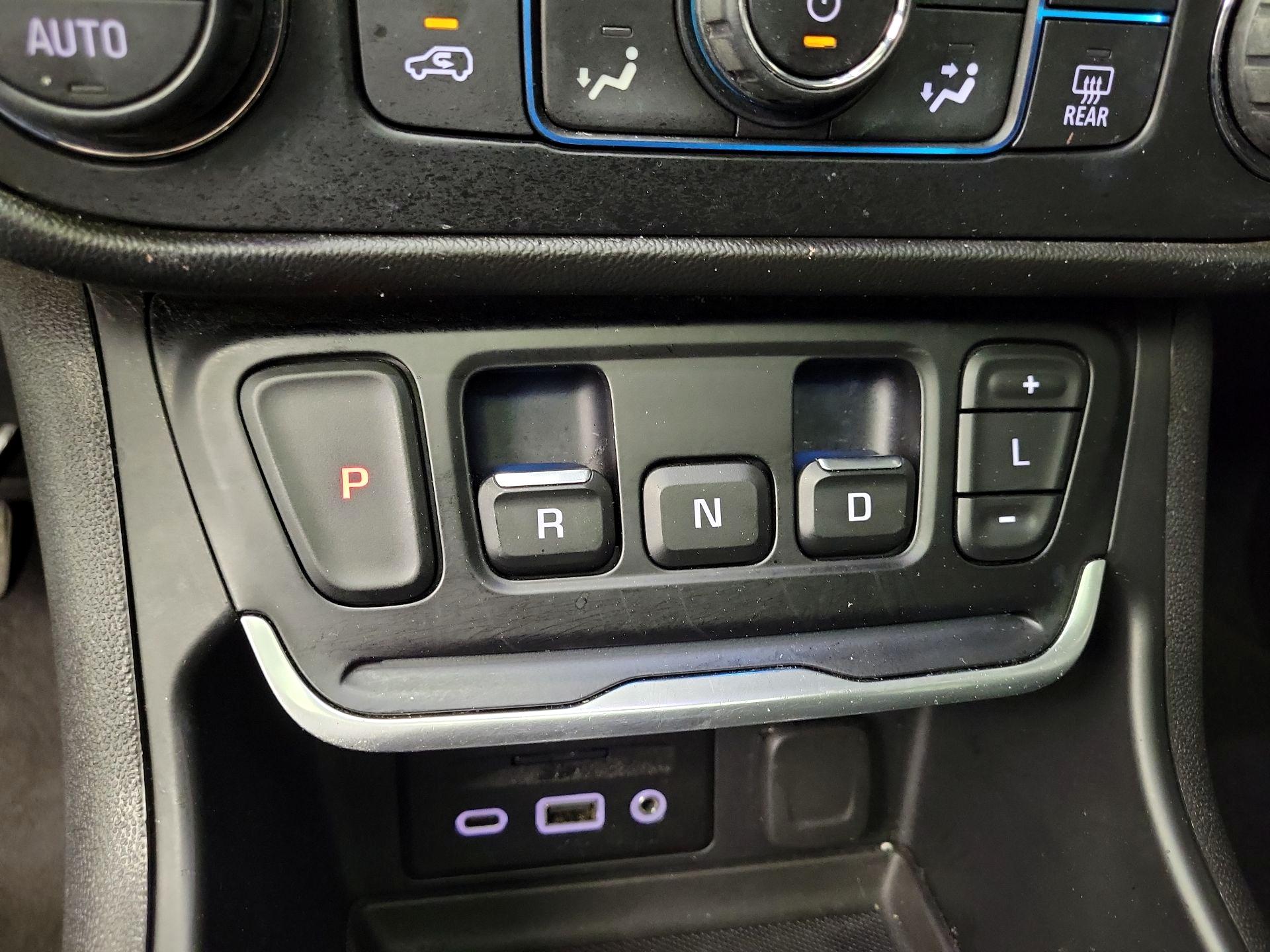 Thumbnail: 2020 GMC Terrain - 18