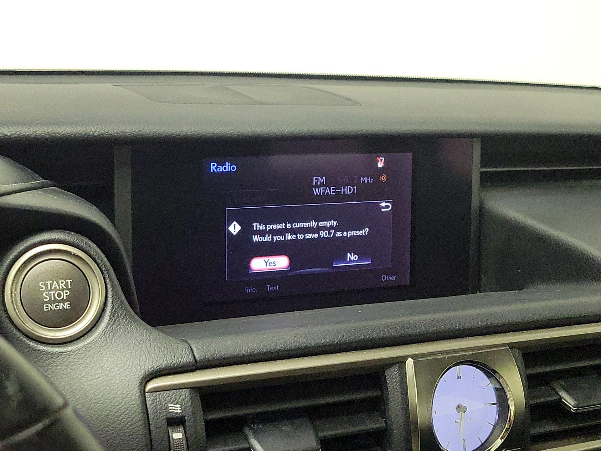 Thumbnail: 2018 Lexus IS - 15