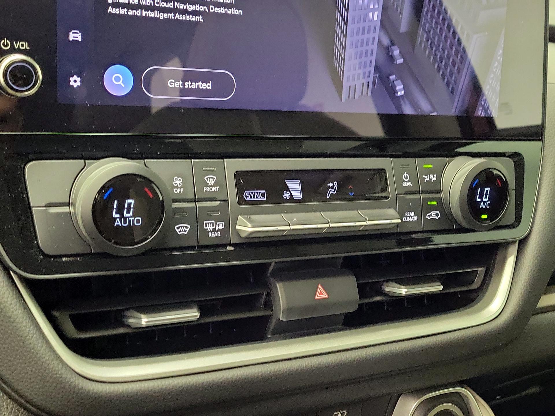 Thumbnail: 2025 Toyota Grand Highlander - 16