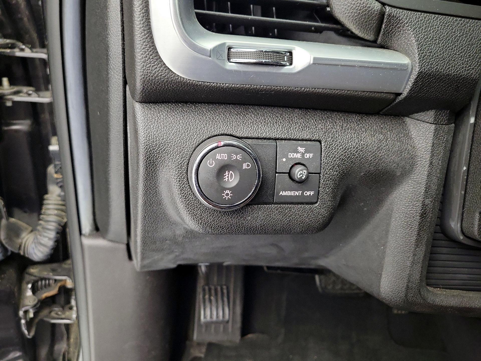 Thumbnail: 2015 GMC Acadia - 13