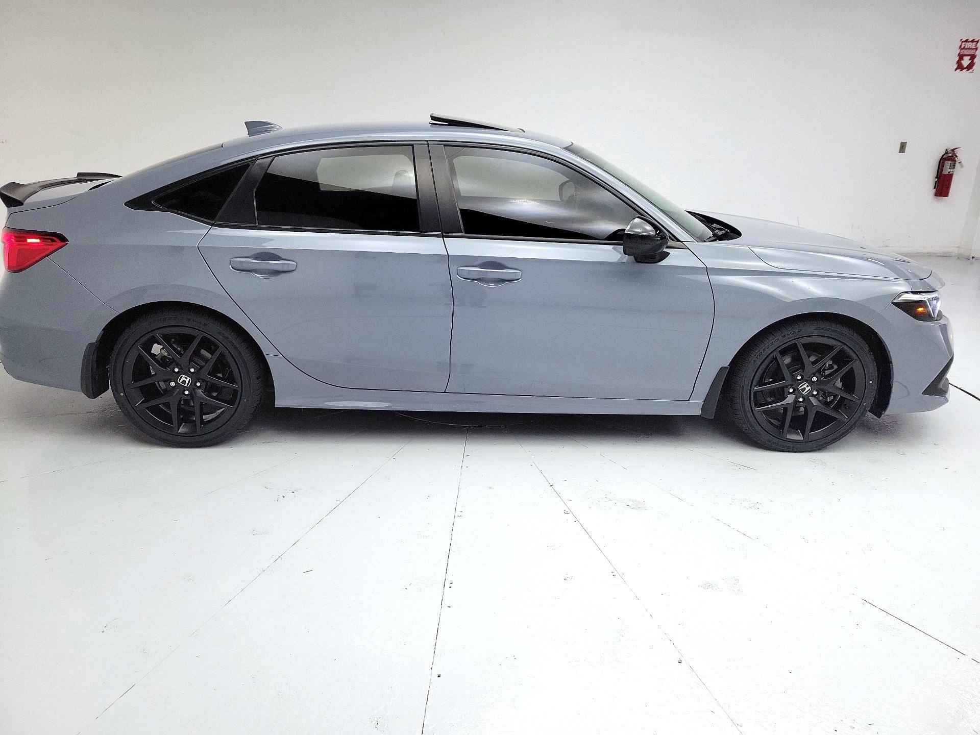Thumbnail: 2022 Honda Civic - 4