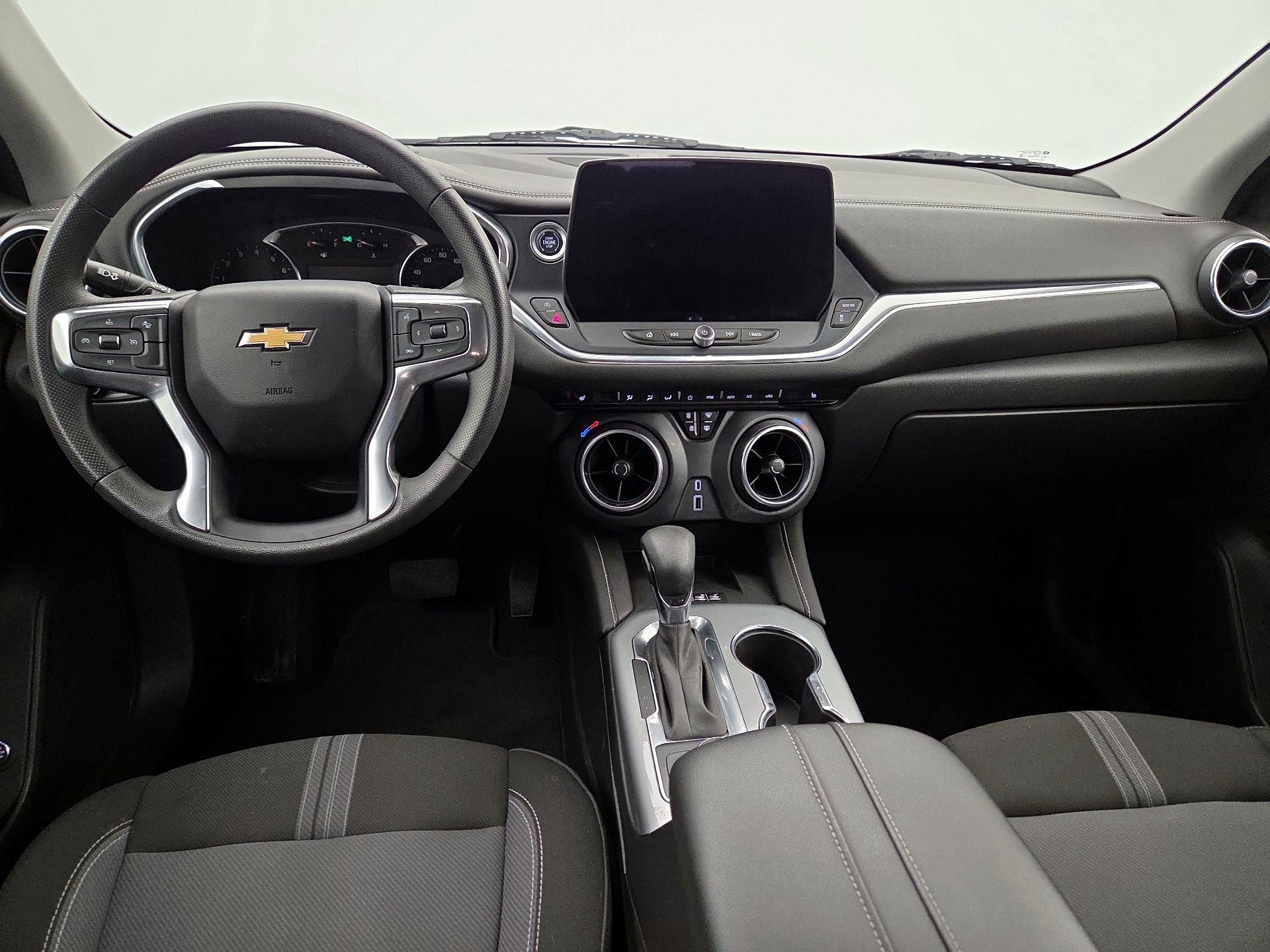 Thumbnail: 2023 Chevrolet Blazer - 9