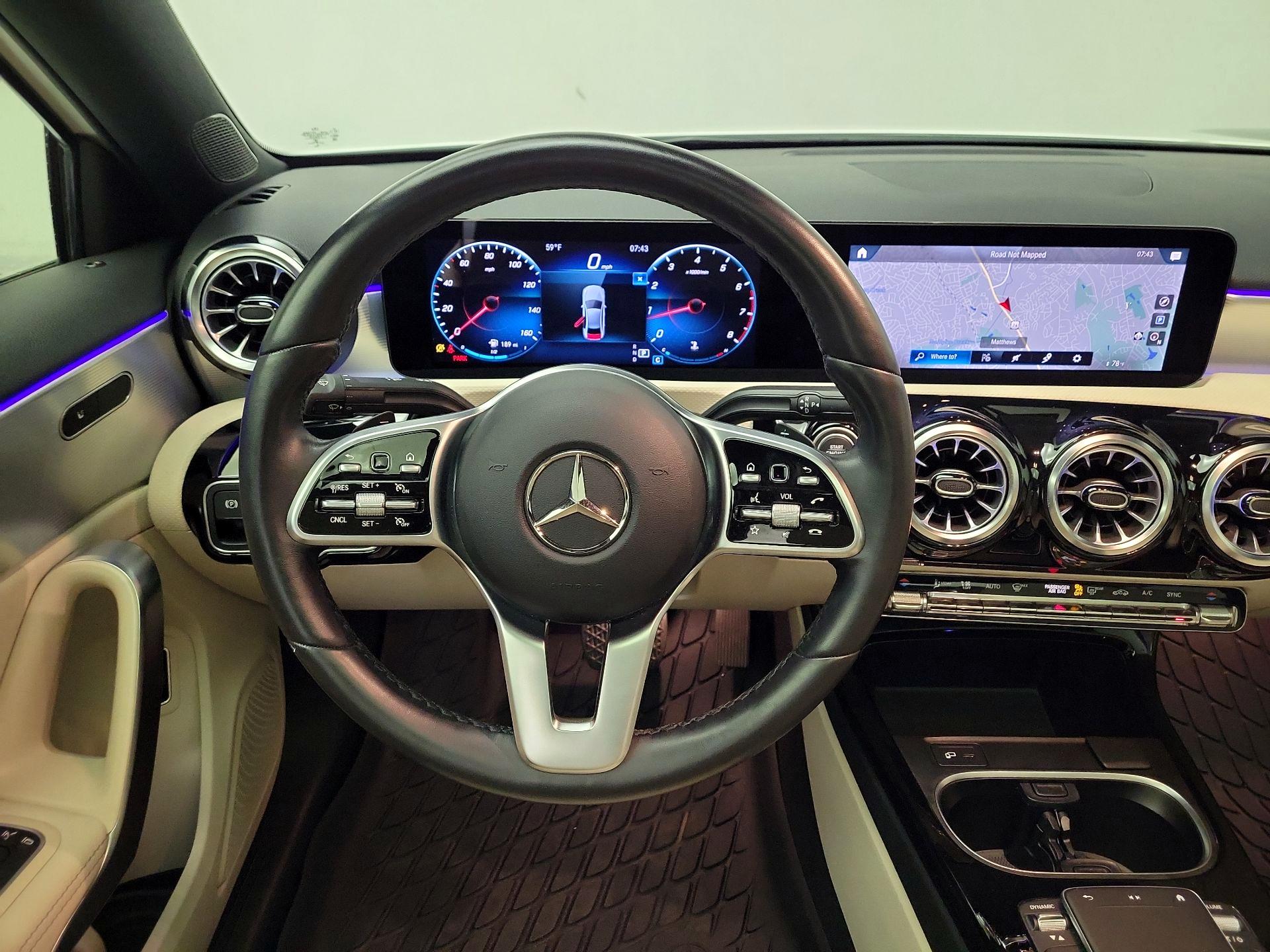 Thumbnail: 2022 Mercedes-Benz A-Class - 10