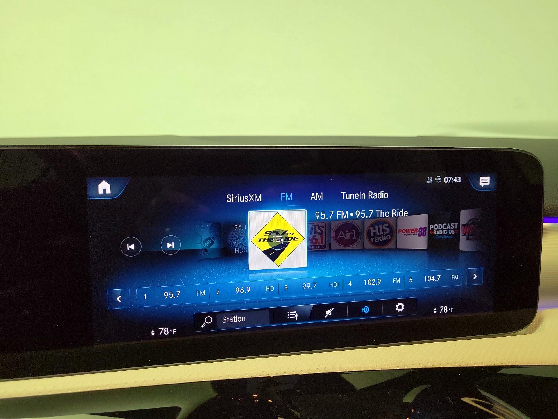 Thumbnail: 2022 Mercedes-Benz A-Class - 16