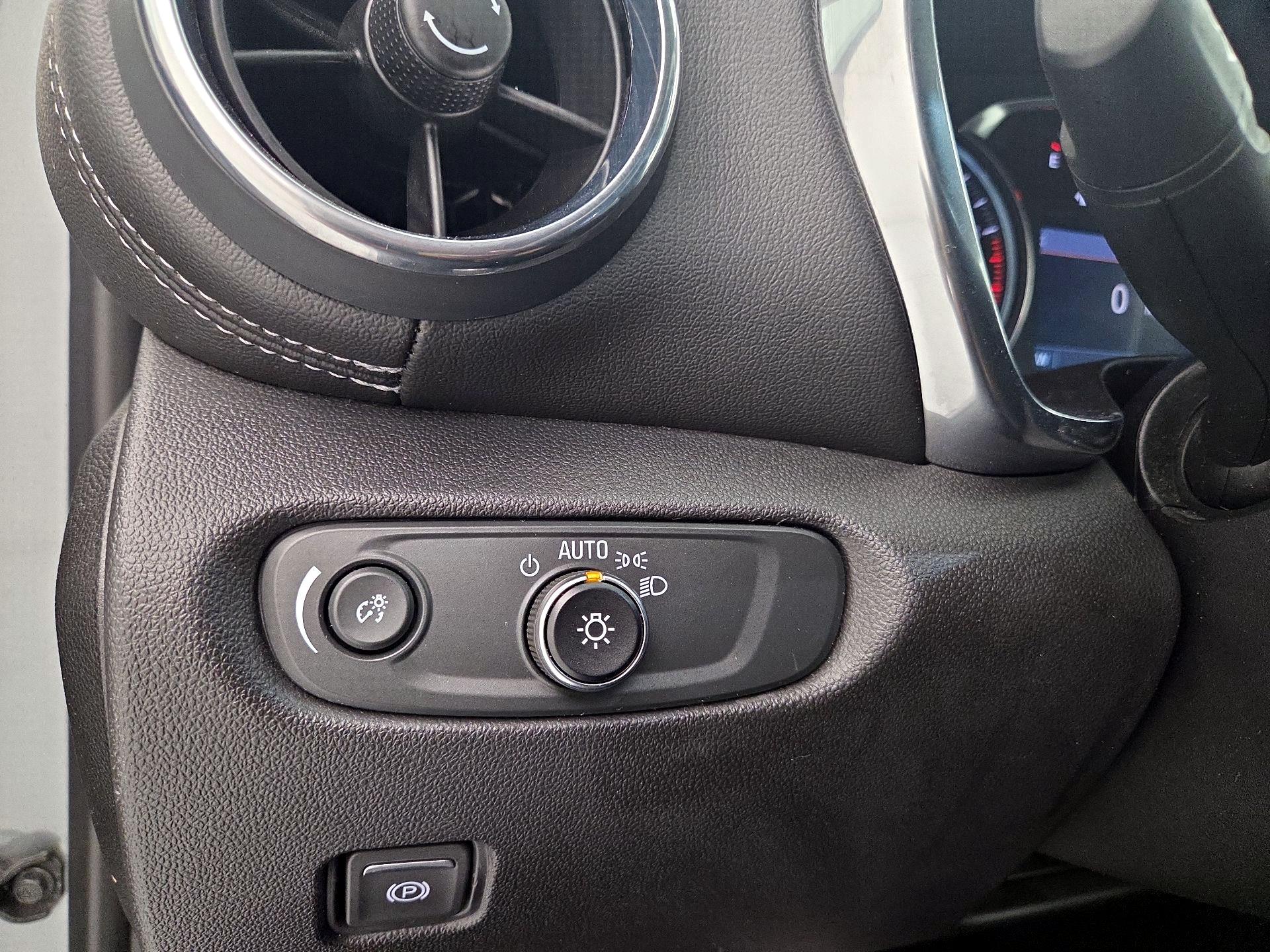 Thumbnail: 2023 Chevrolet Blazer - 13