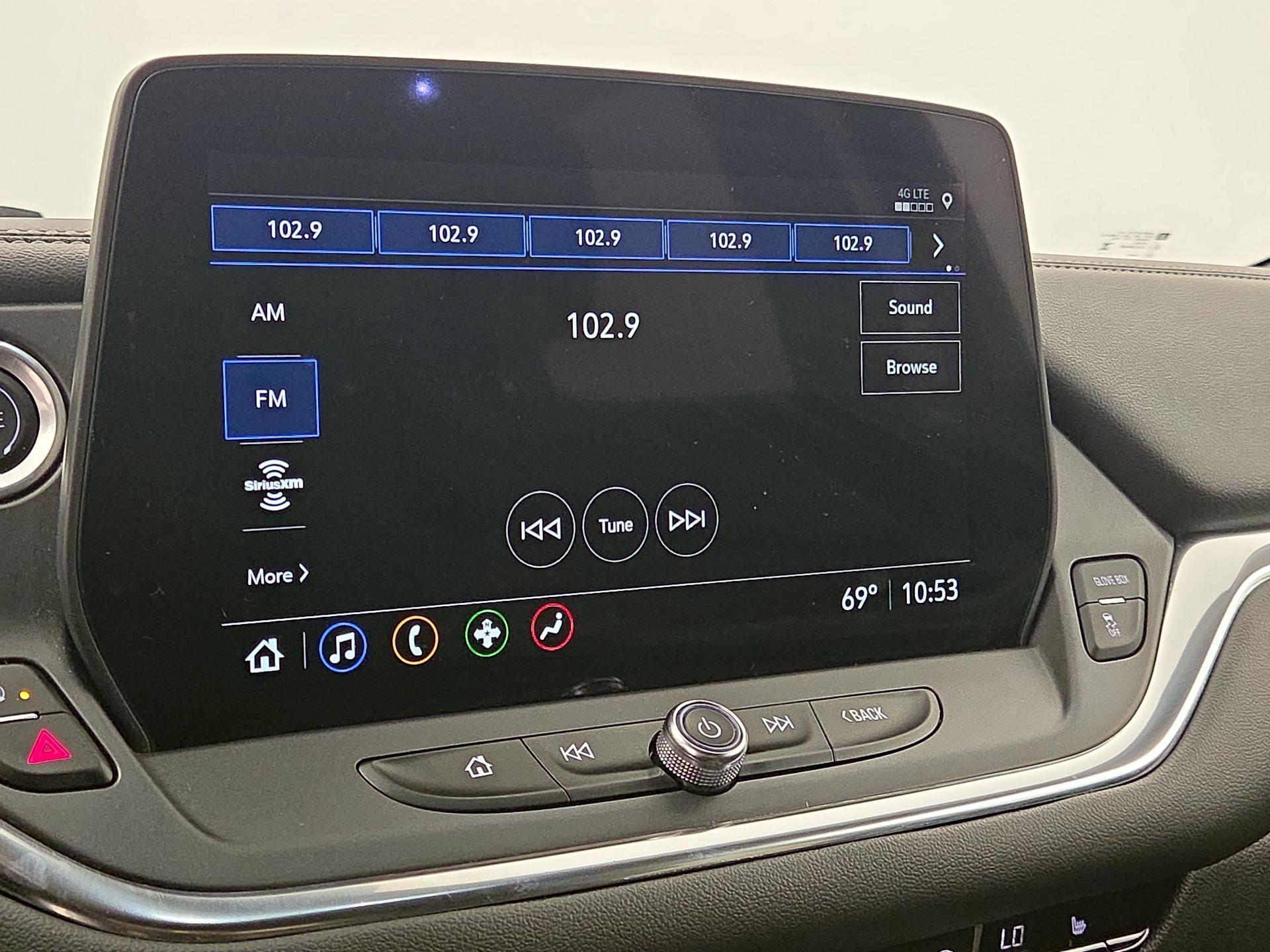 Thumbnail: 2023 Chevrolet Blazer - 15