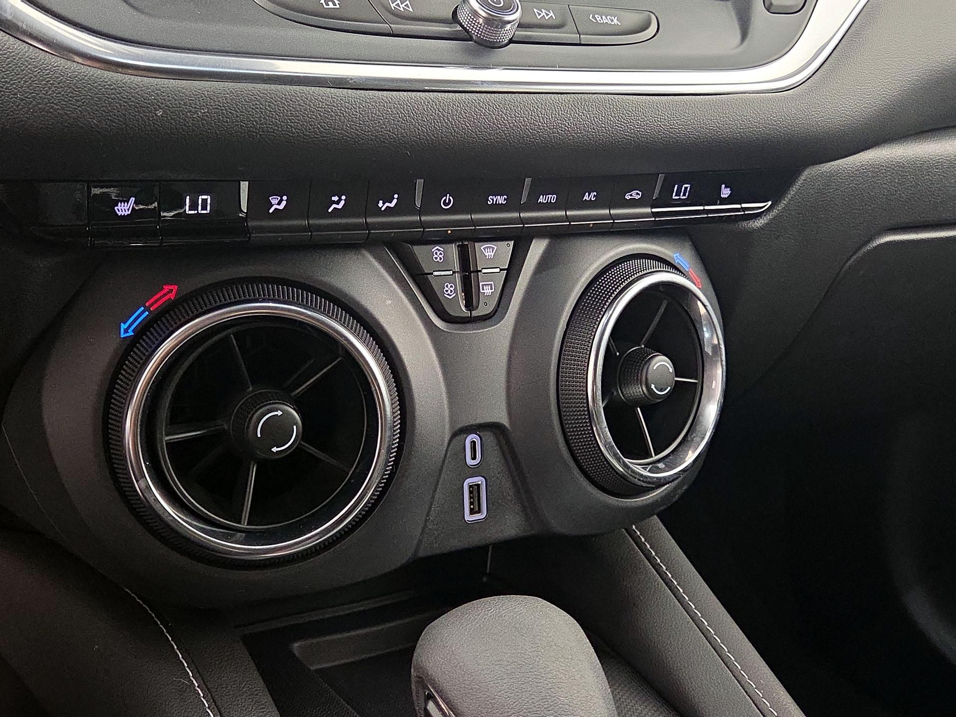 Thumbnail: 2023 Chevrolet Blazer - 16