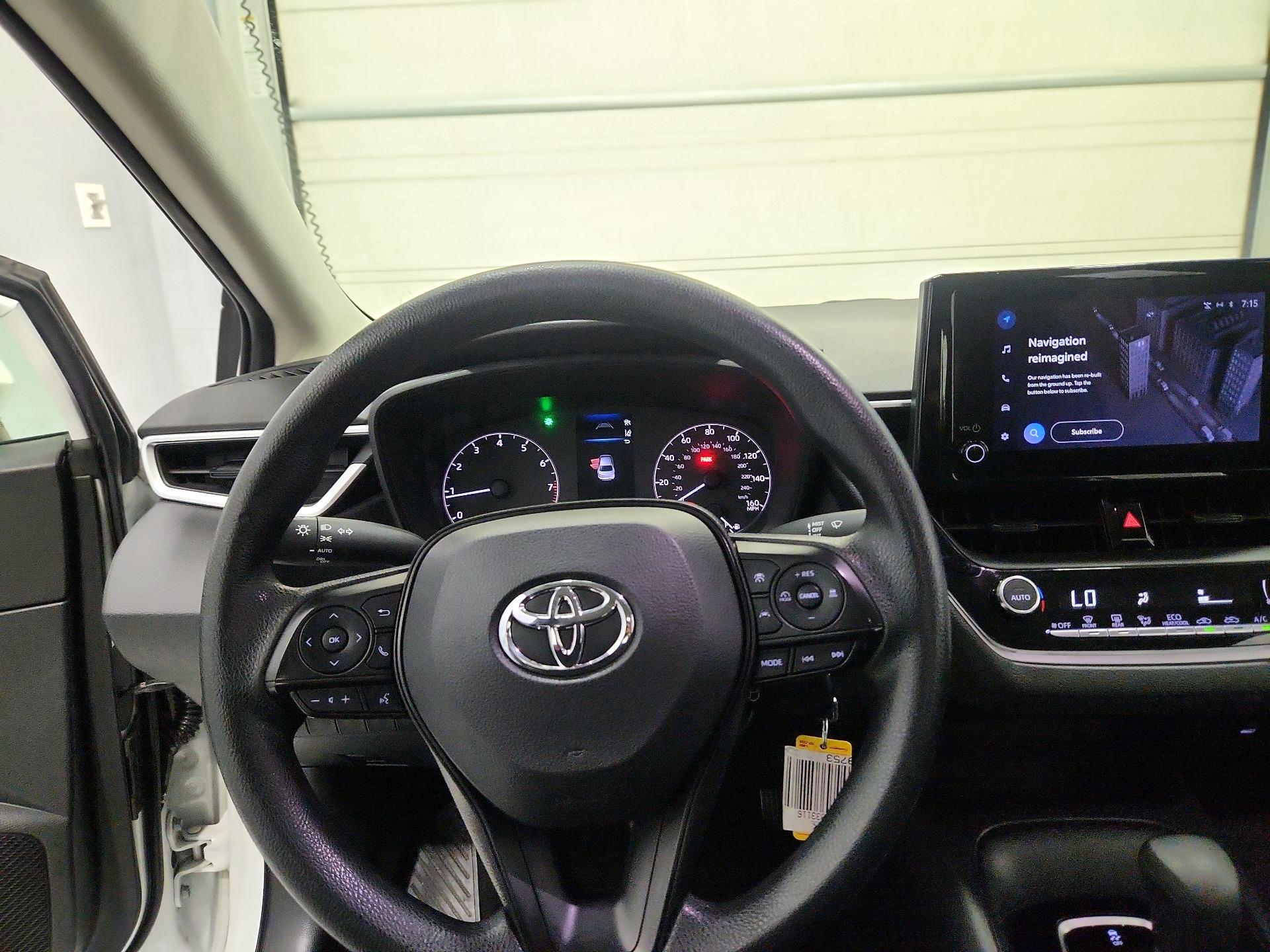 Thumbnail: 2023 Toyota Corolla - 10