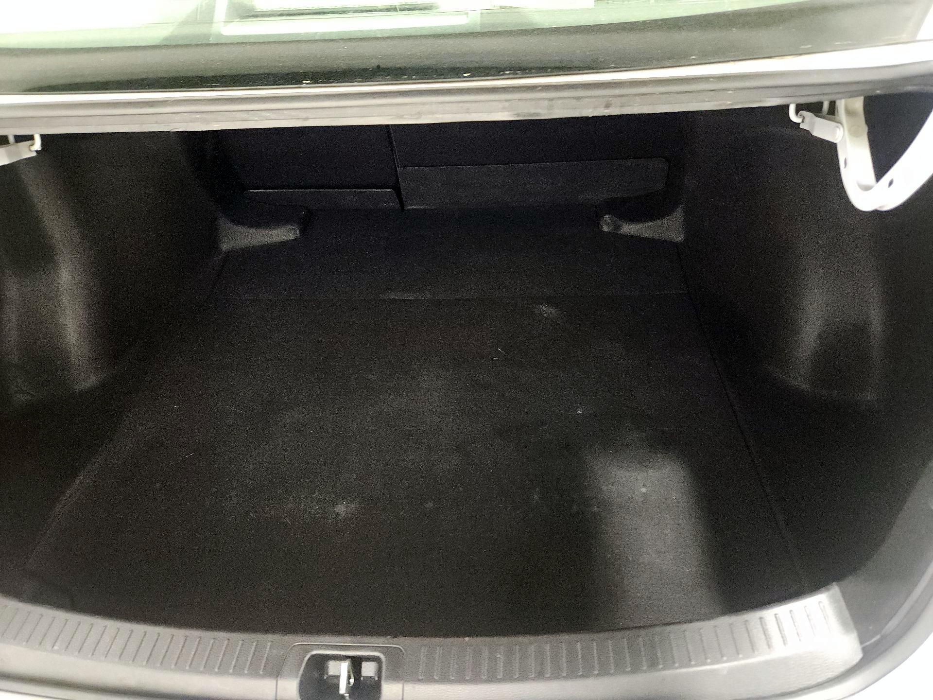 Thumbnail: 2023 Toyota Corolla - 20