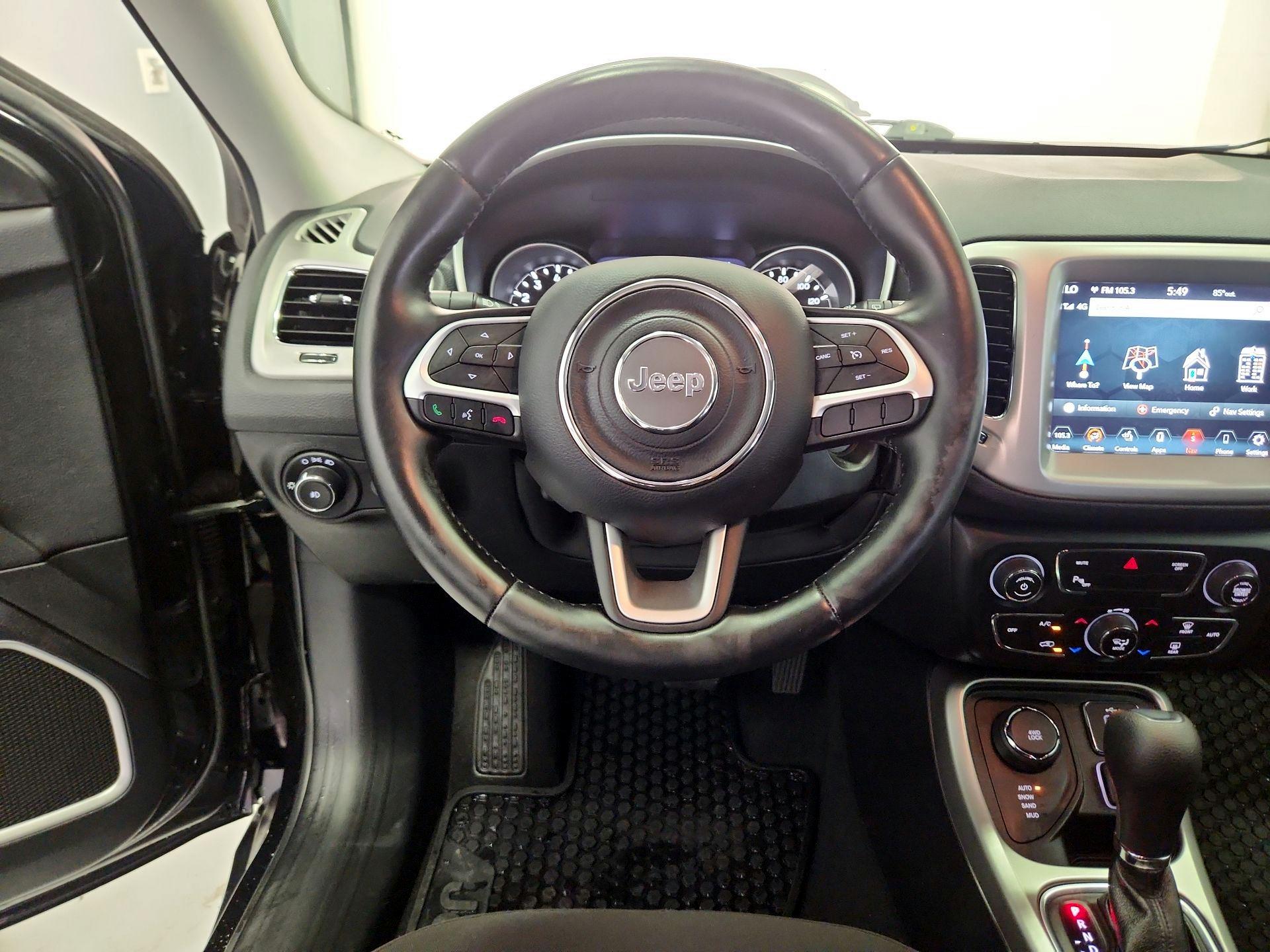 Thumbnail: 2020 Jeep Compass - 10