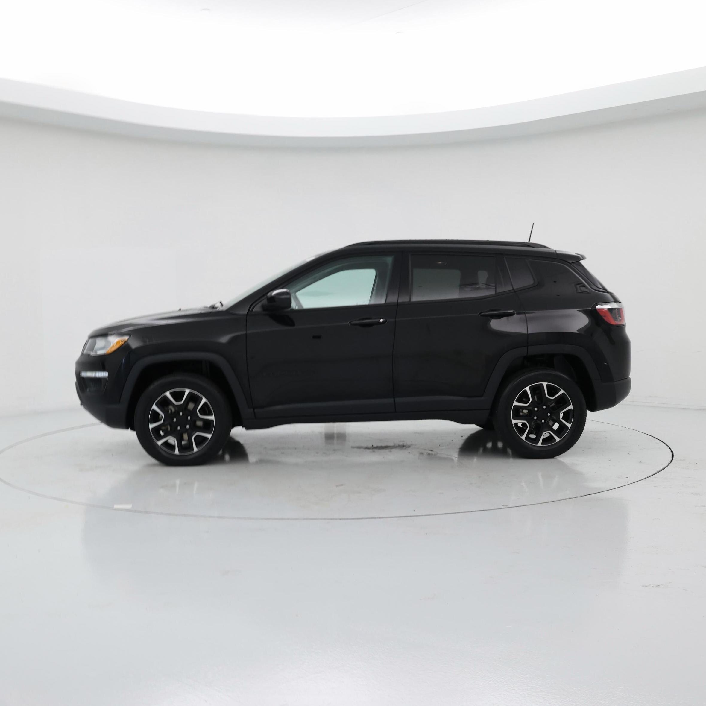 Thumbnail: 2020 Jeep Compass - 3