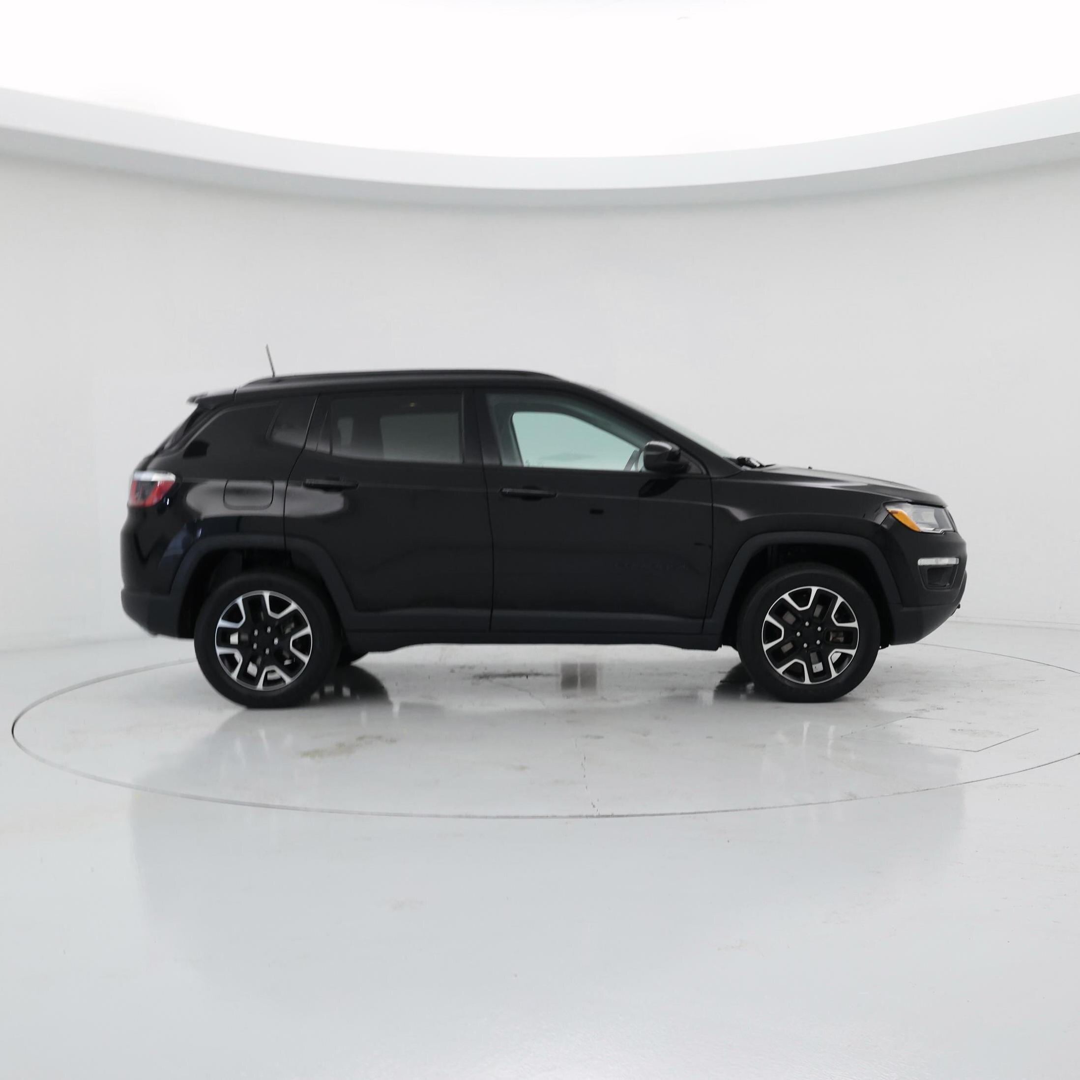 Thumbnail: 2020 Jeep Compass - 7