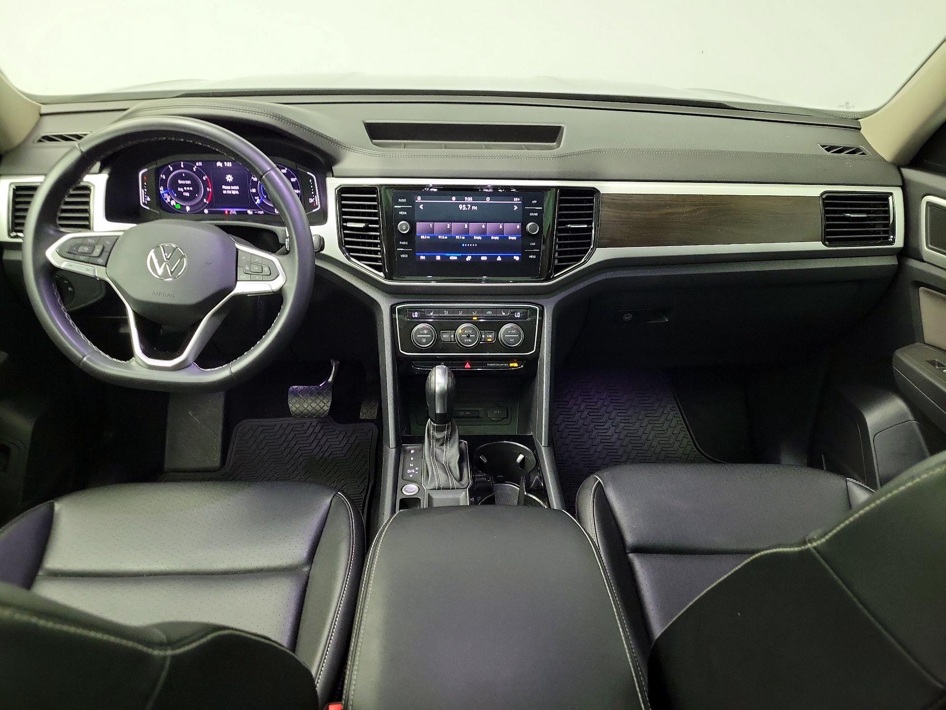 Thumbnail: 2023 Volkswagen Atlas - 9