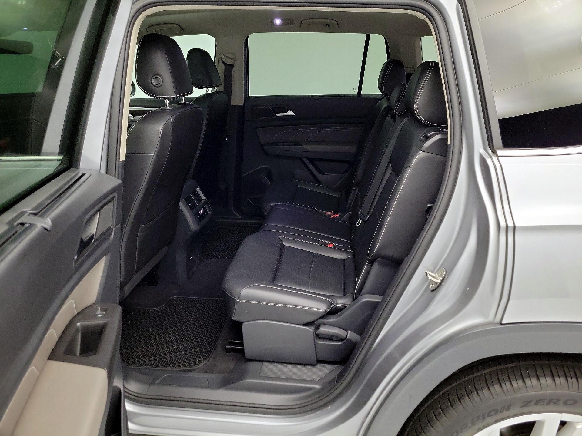 Thumbnail: 2023 Volkswagen Atlas - 20