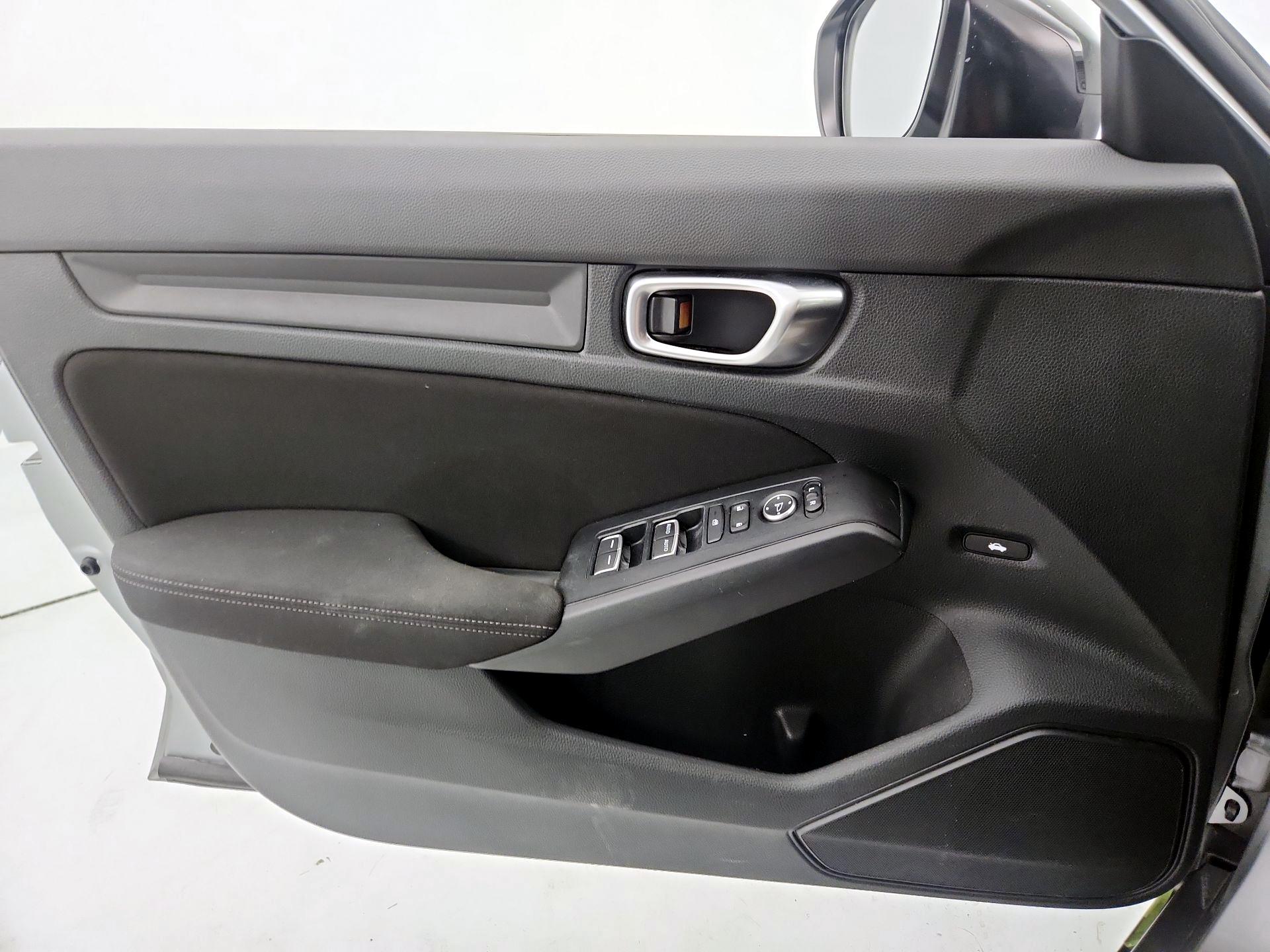 Thumbnail: 2023 Honda Civic - 12