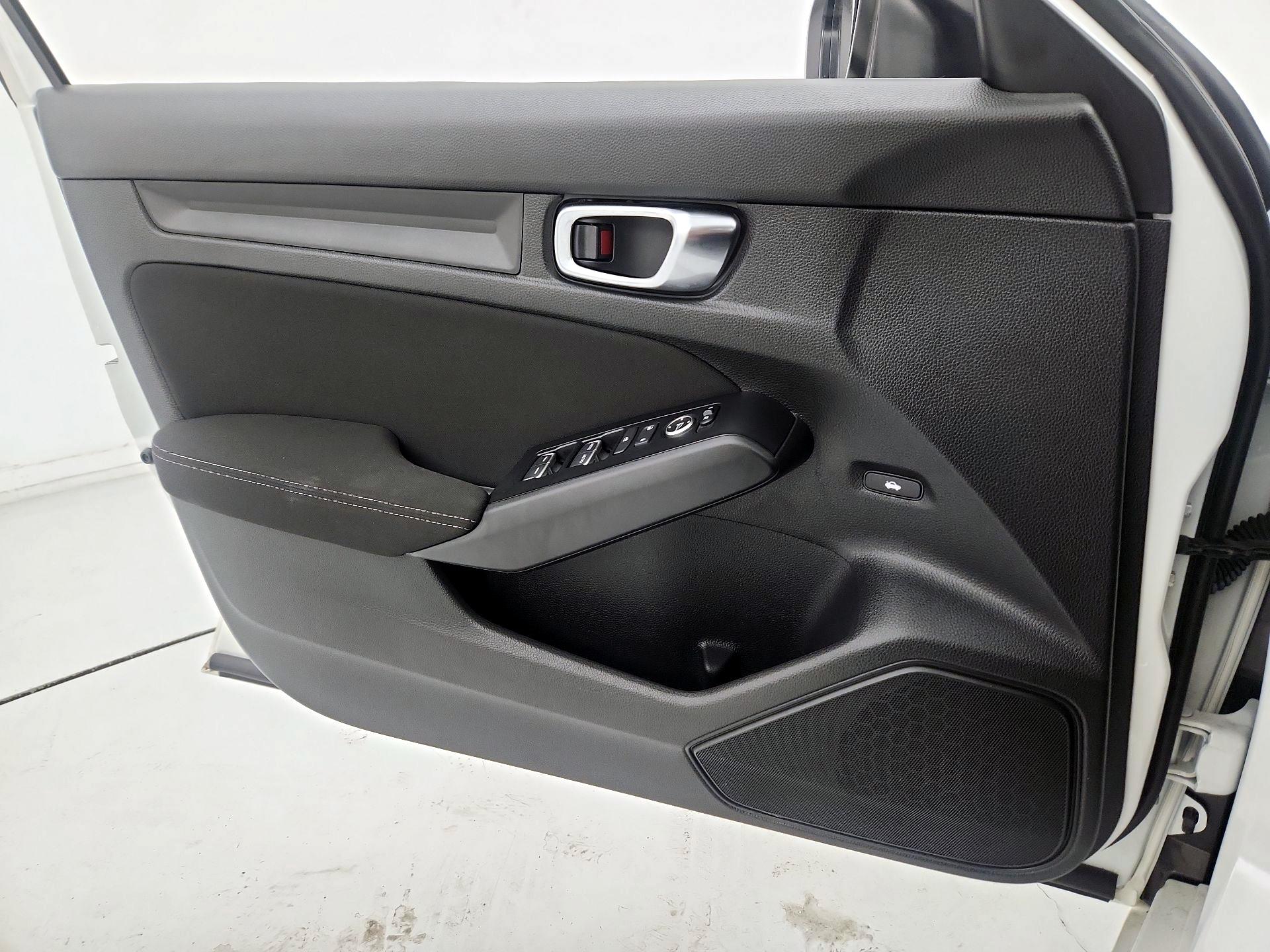 Thumbnail: 2024 Honda Civic - 12