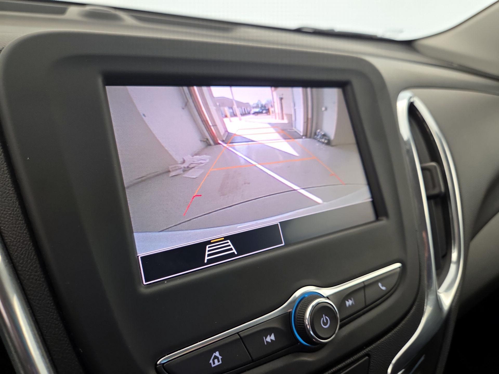Thumbnail: 2023 Chevrolet Equinox - 14