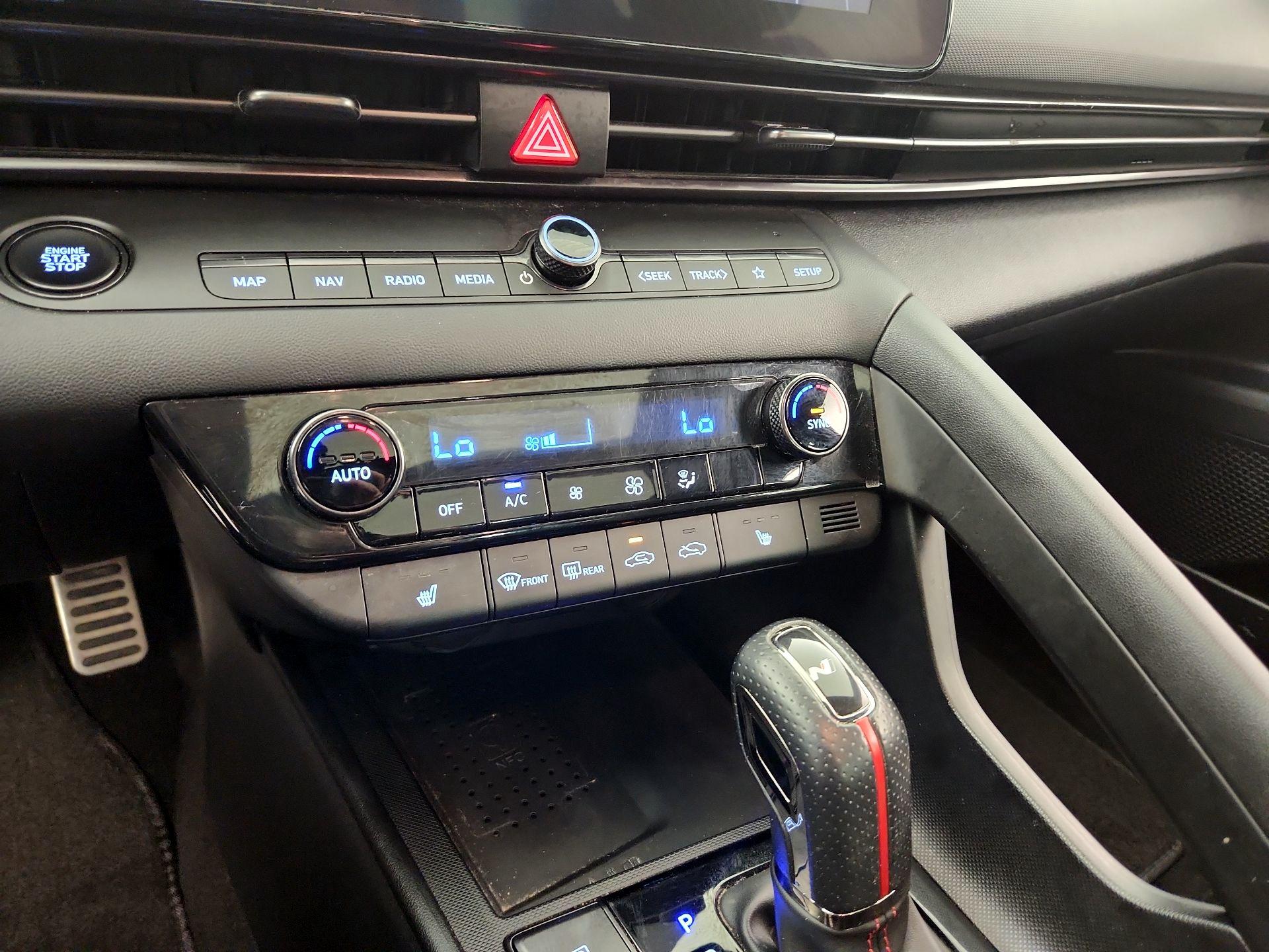 Thumbnail: 2023 Hyundai Elantra - 17