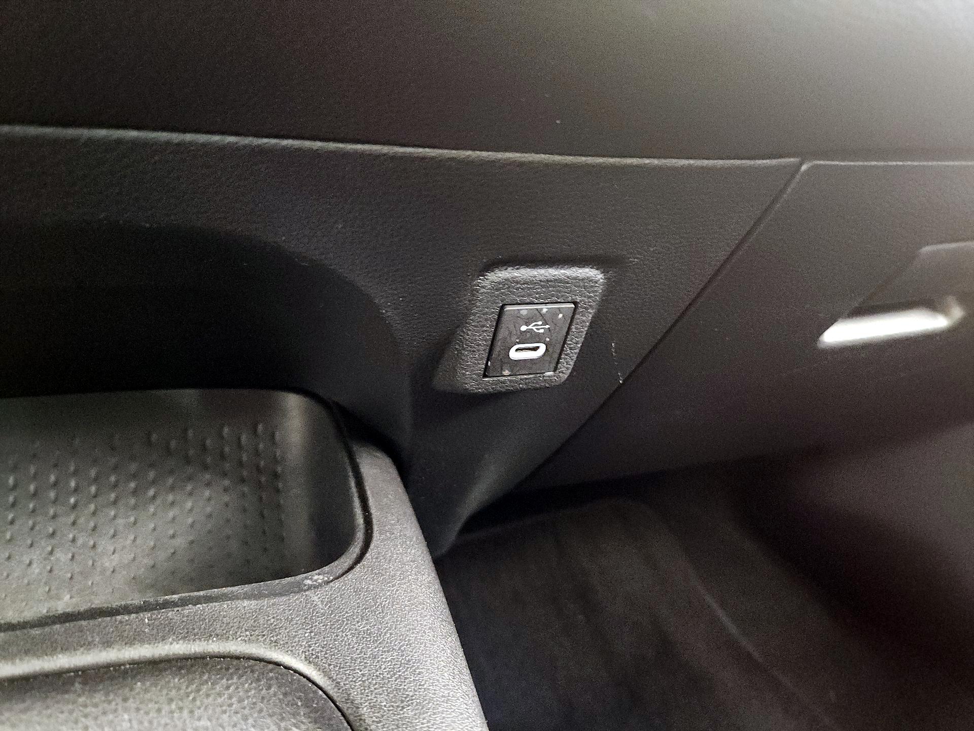 Thumbnail: 2024 Toyota Corolla - 18