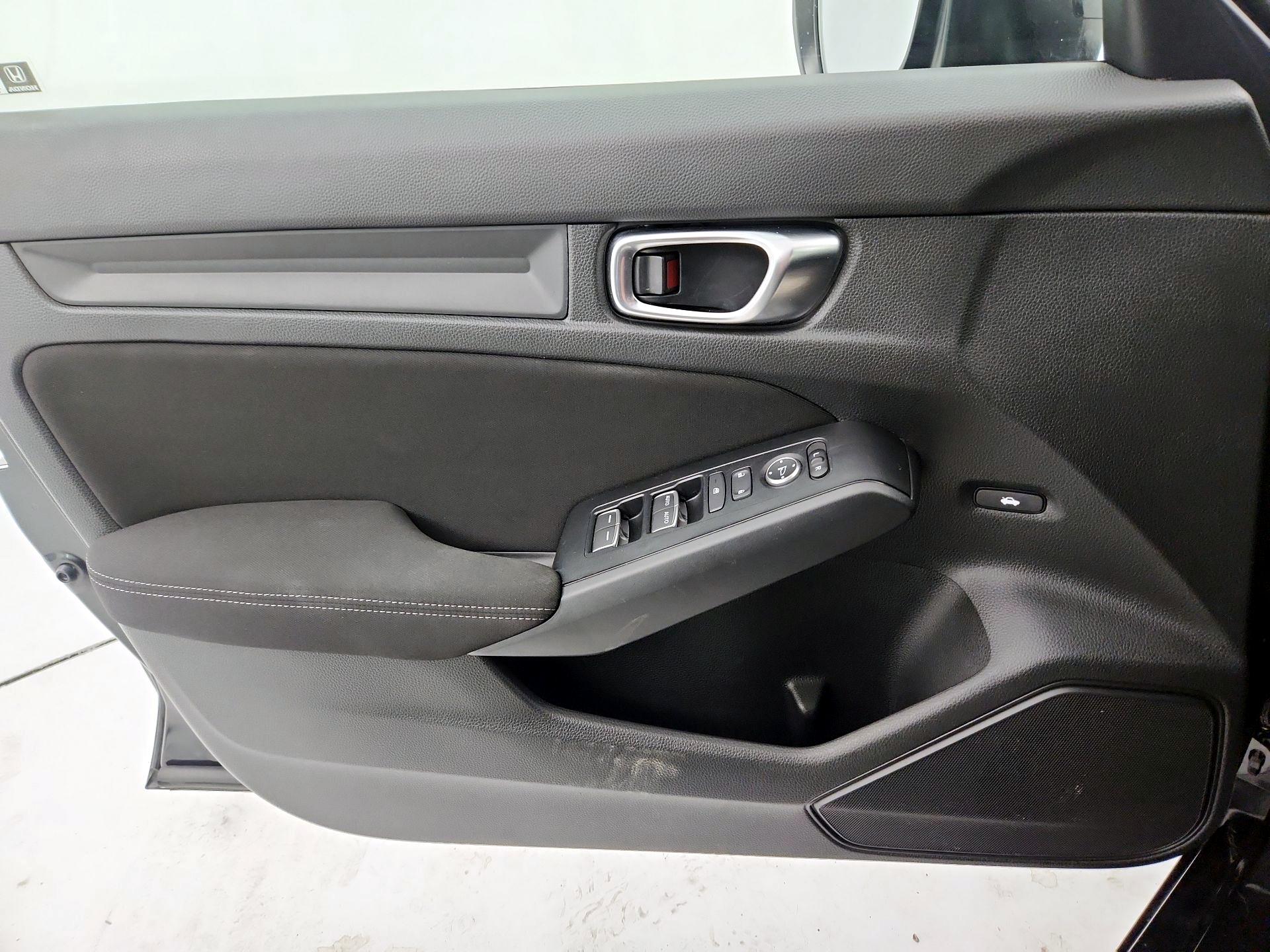 Thumbnail: 2025 Honda Civic - 12