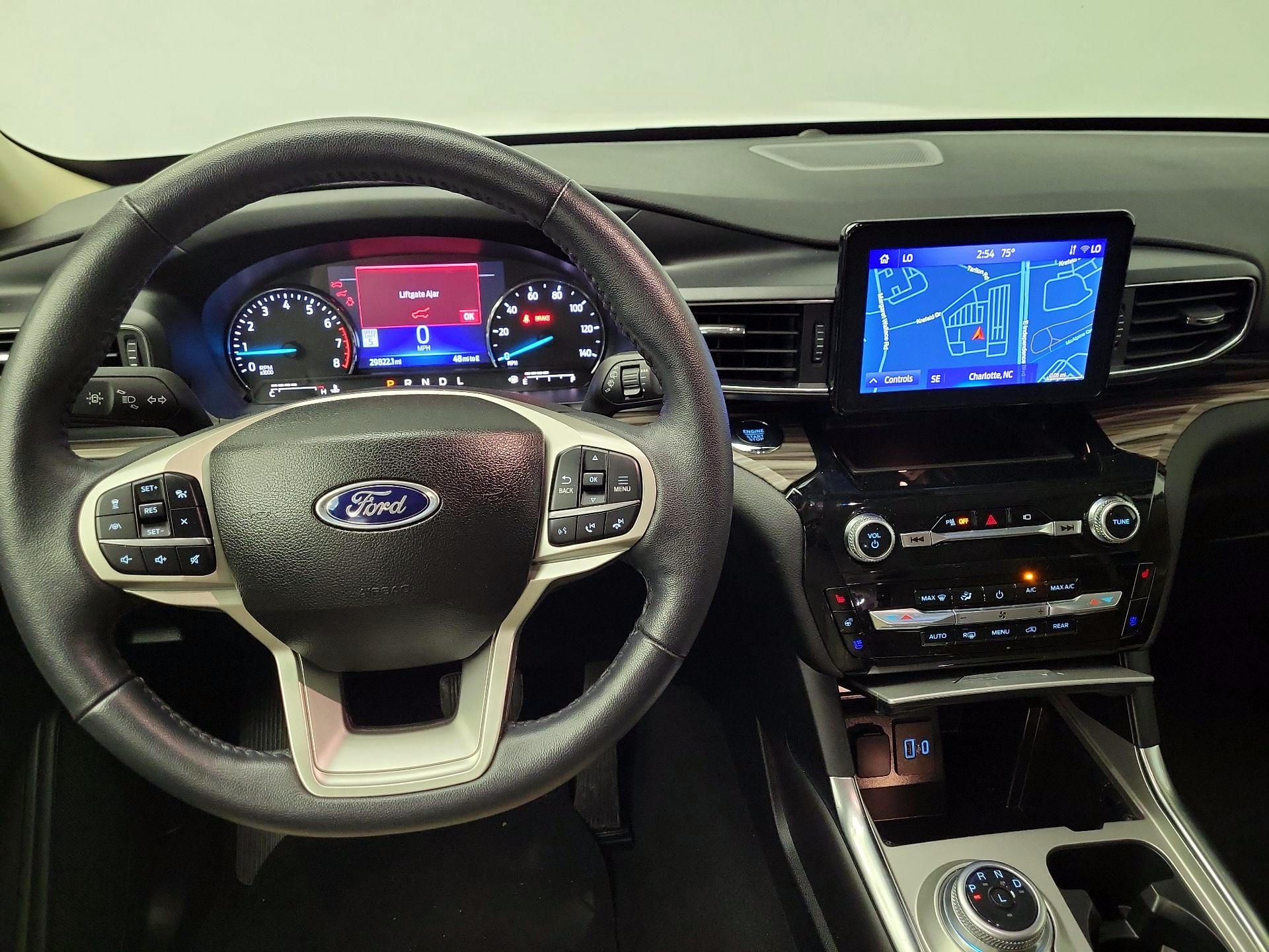 Thumbnail: 2023 Ford Explorer - 10