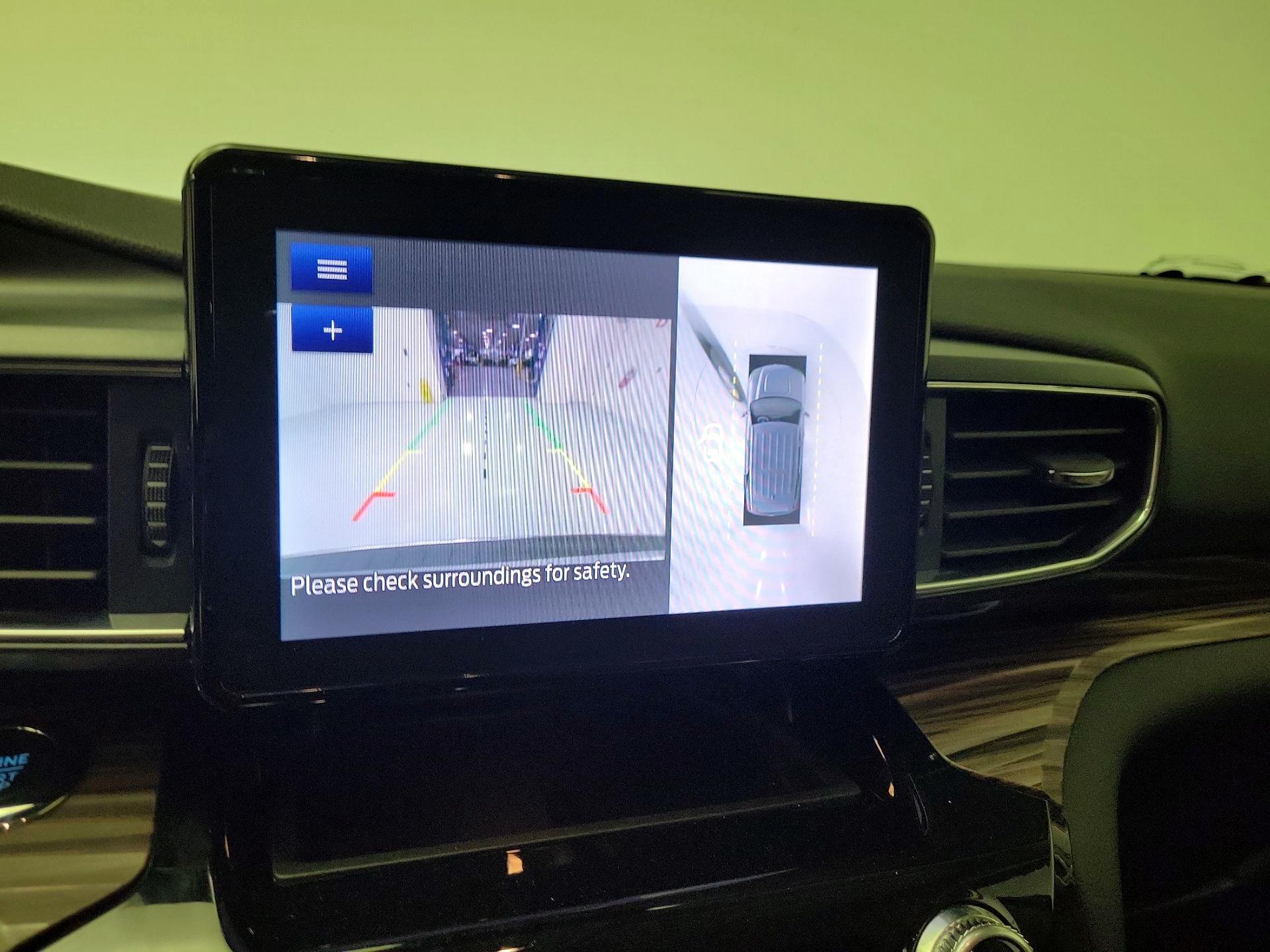 Thumbnail: 2023 Ford Explorer - 15