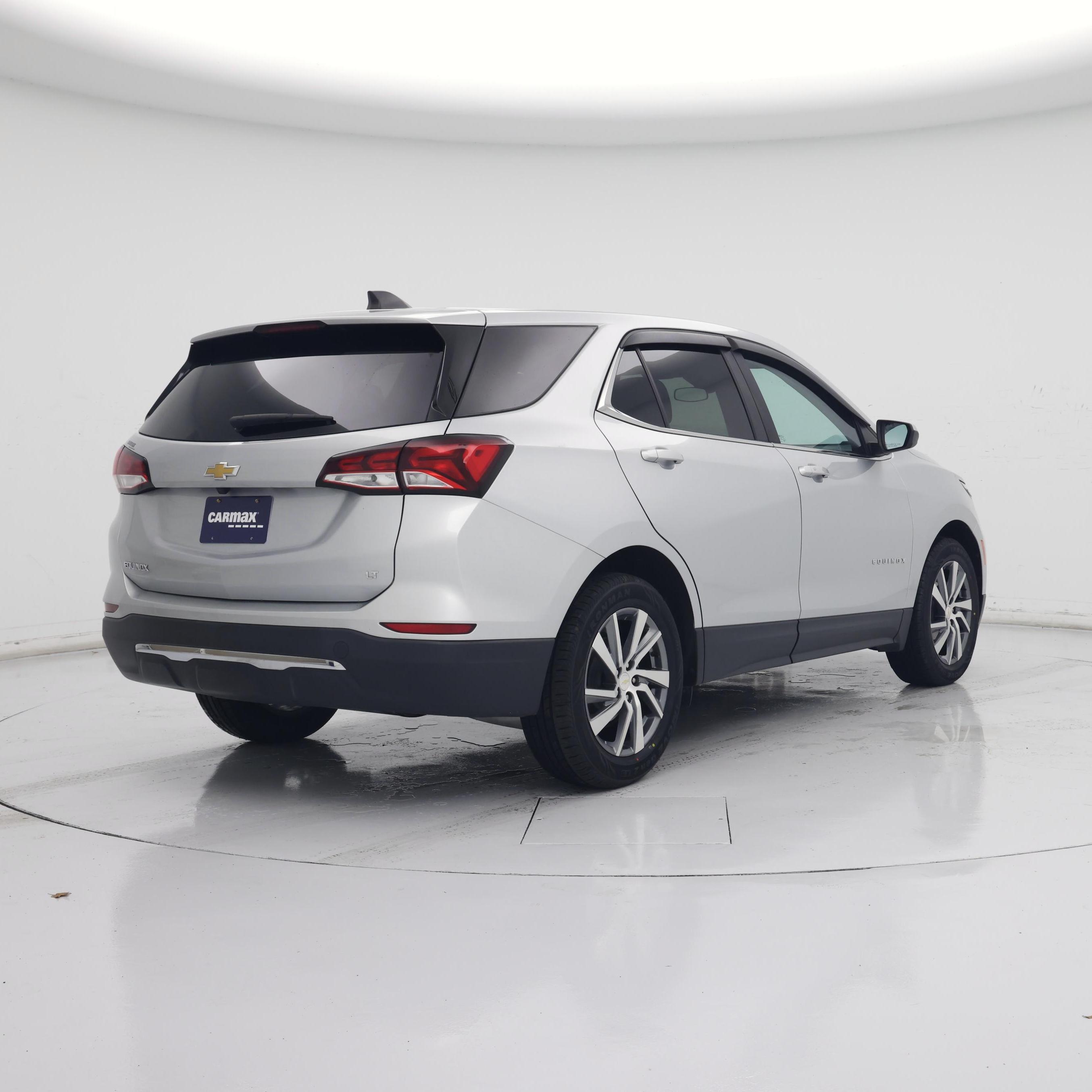 Thumbnail: 2022 Chevrolet Equinox - 8
