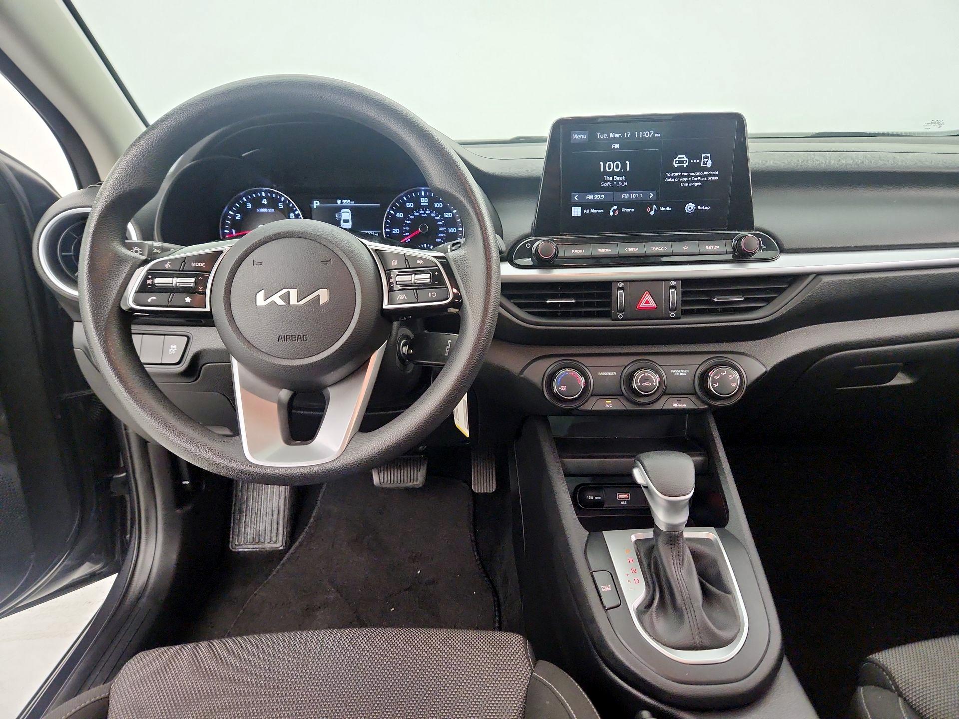 Thumbnail: 2024 Kia Forte - 9