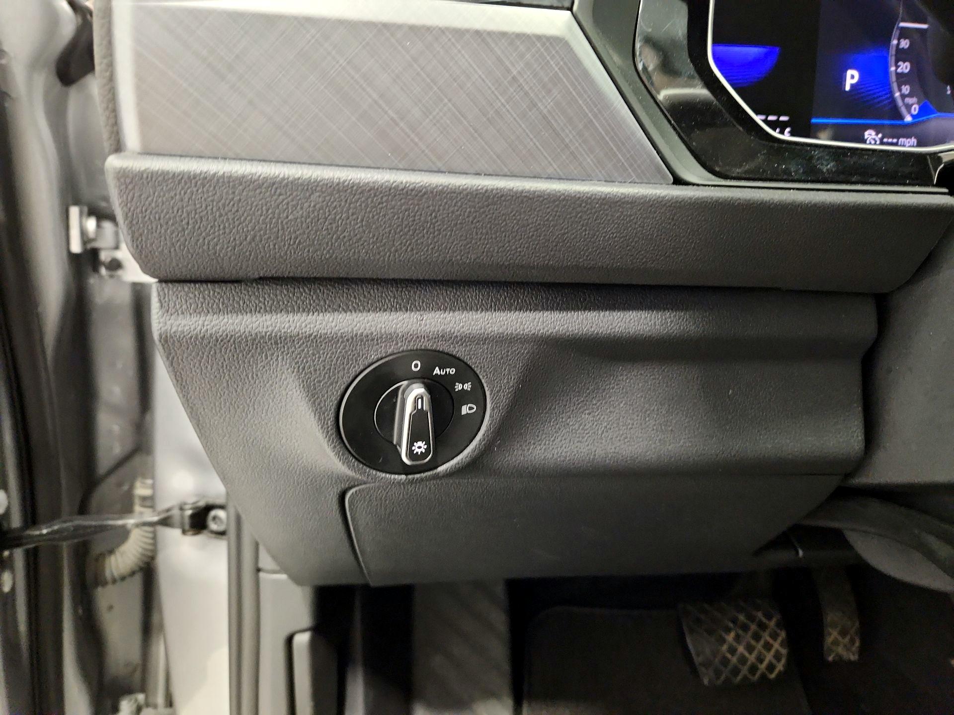 Thumbnail: 2024 Volkswagen Jetta - 13