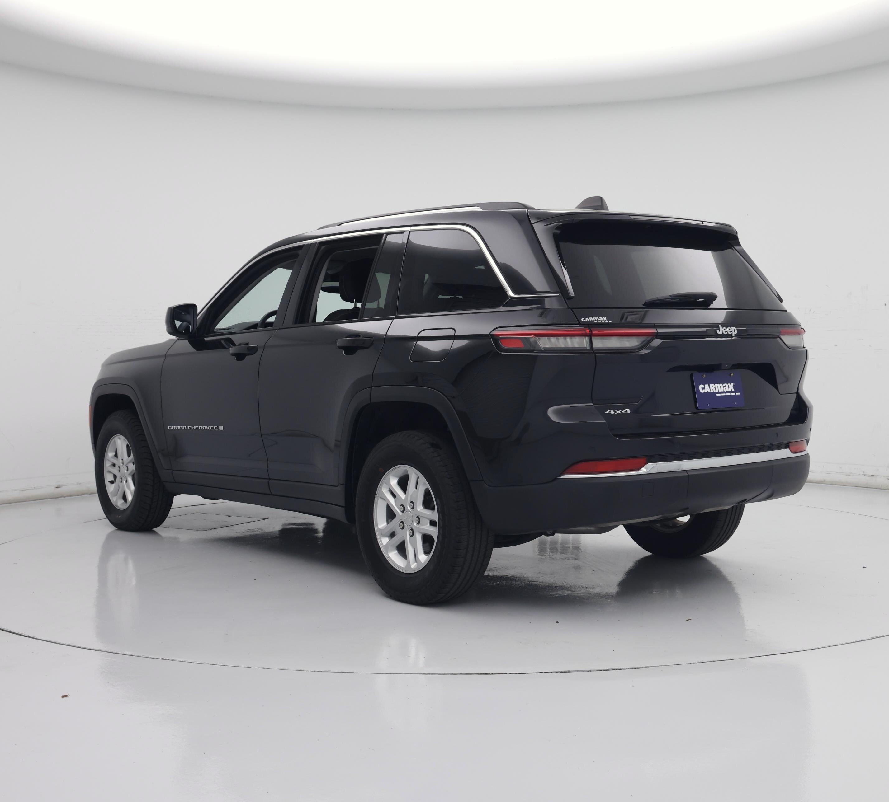Thumbnail: 2023 Jeep Grand Cherokee - 2