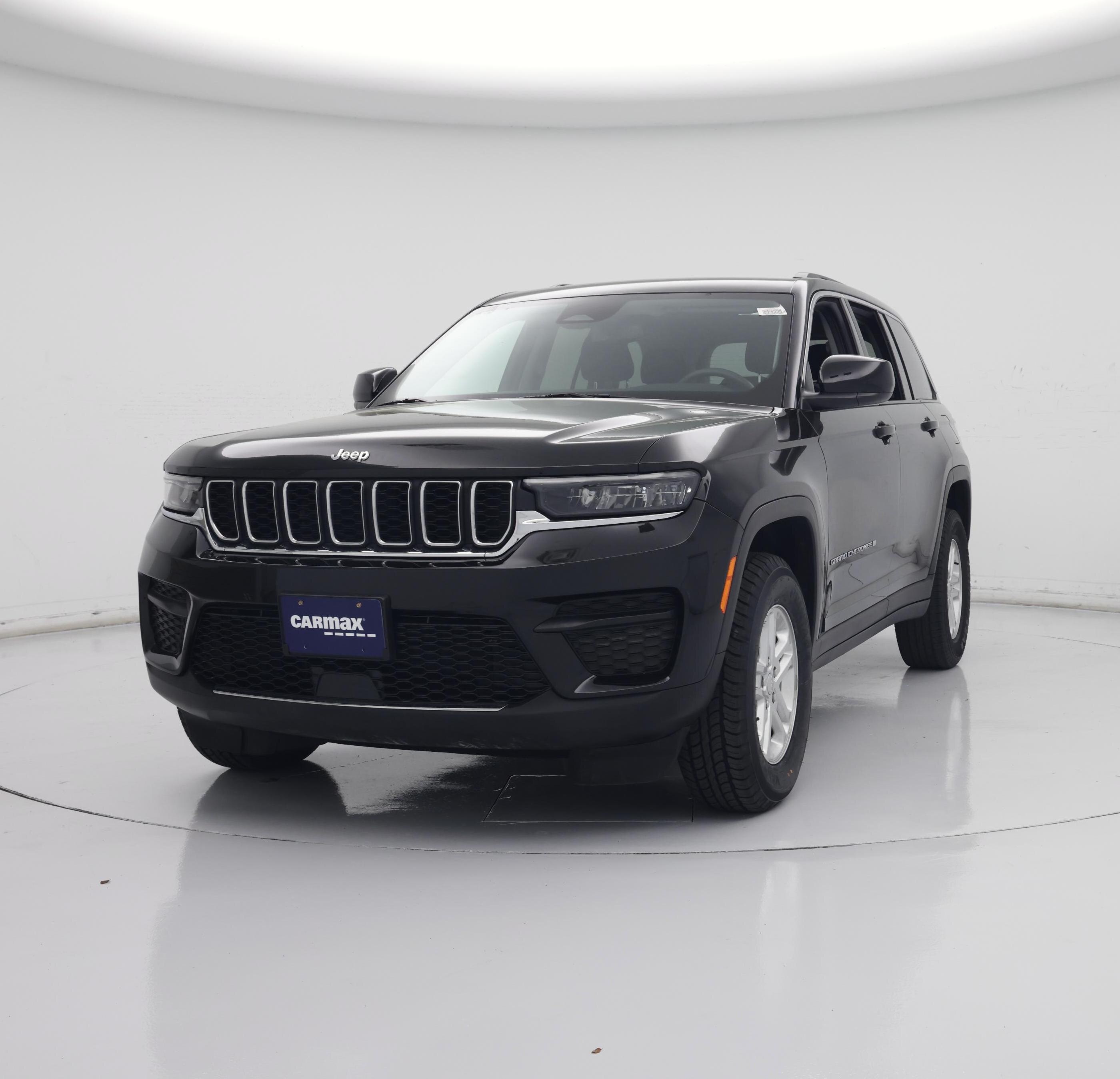 Thumbnail: 2023 Jeep Grand Cherokee - 4