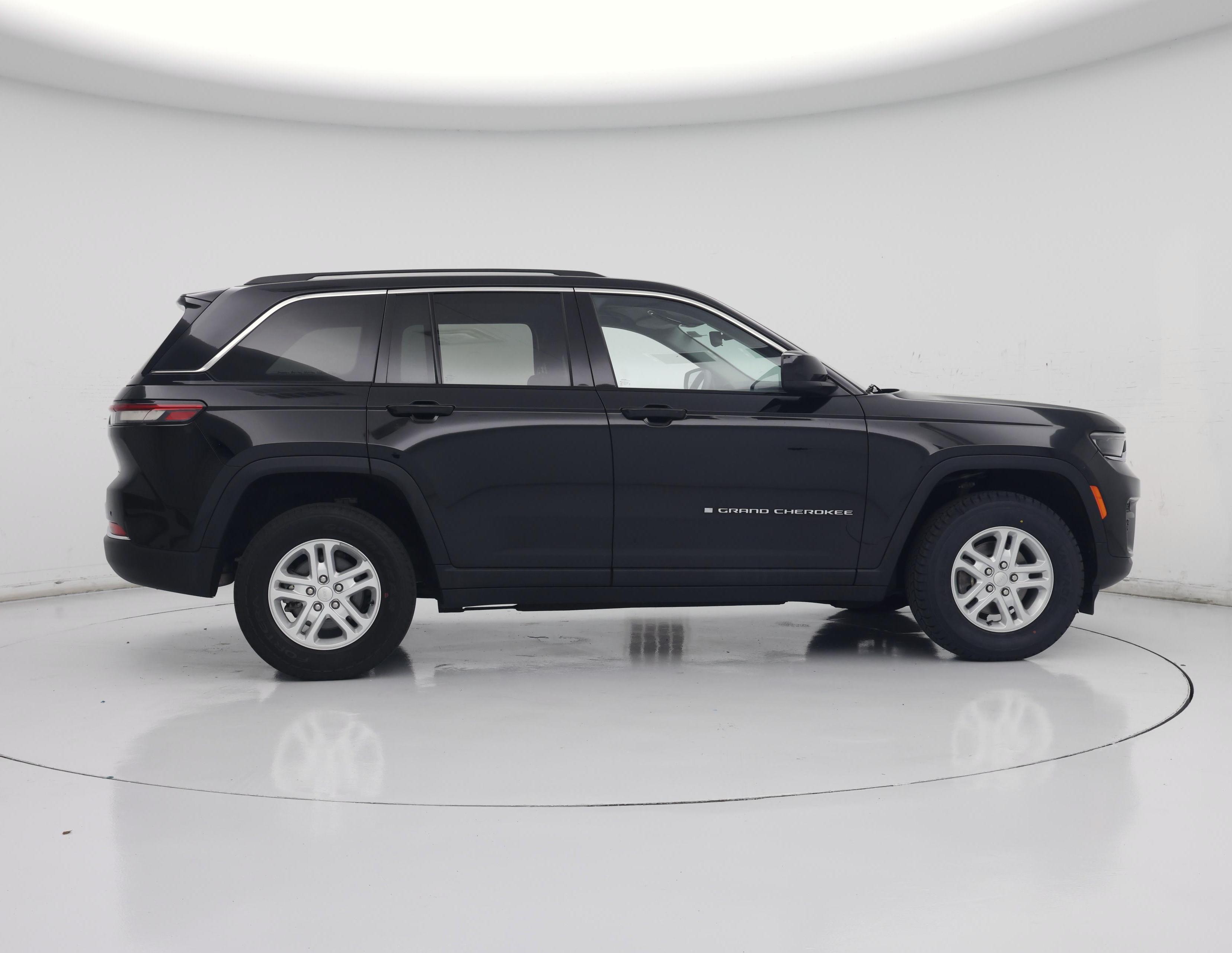 Thumbnail: 2023 Jeep Grand Cherokee - 7