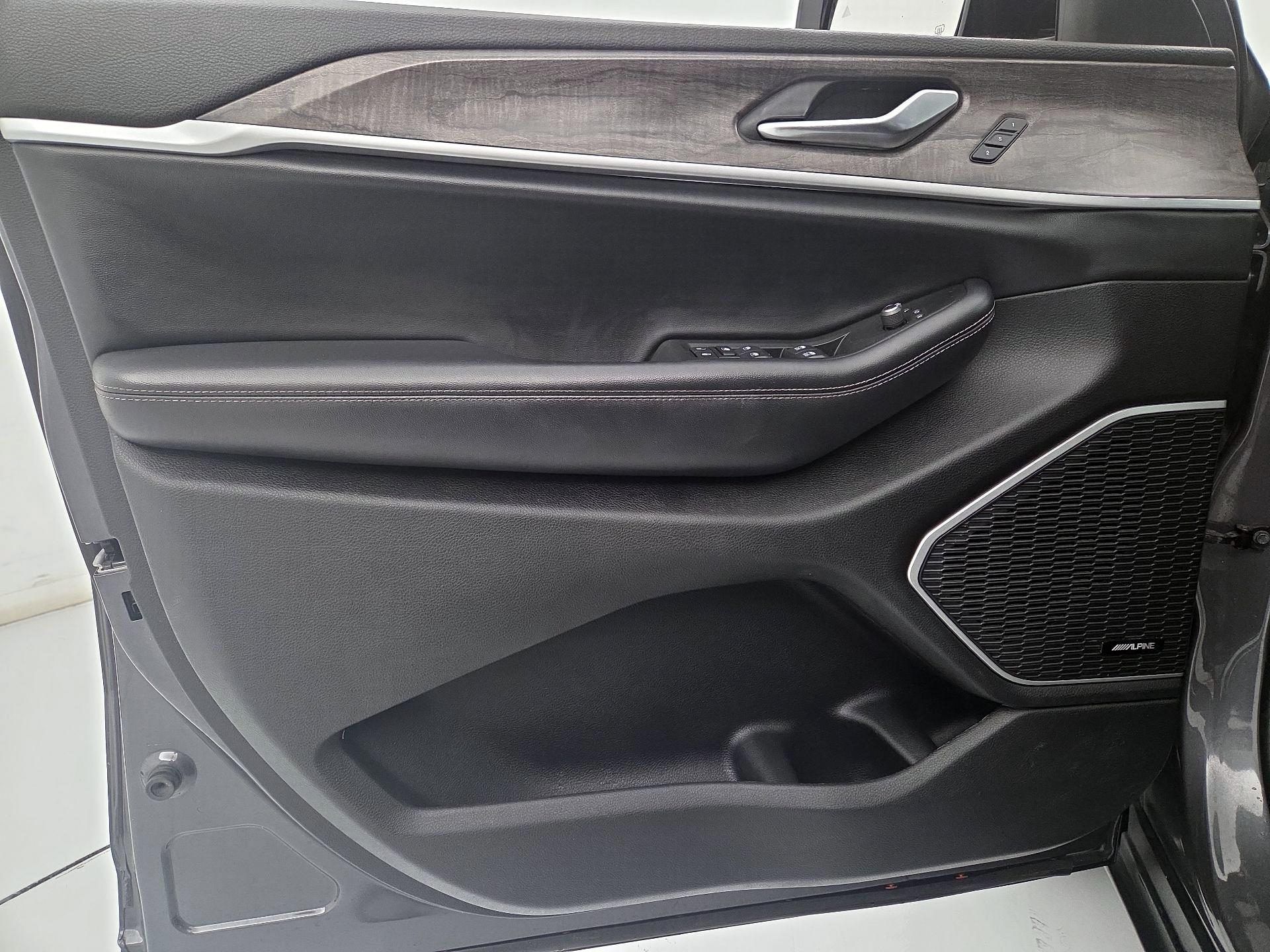 Thumbnail: 2021 Jeep Grand Cherokee L - 12