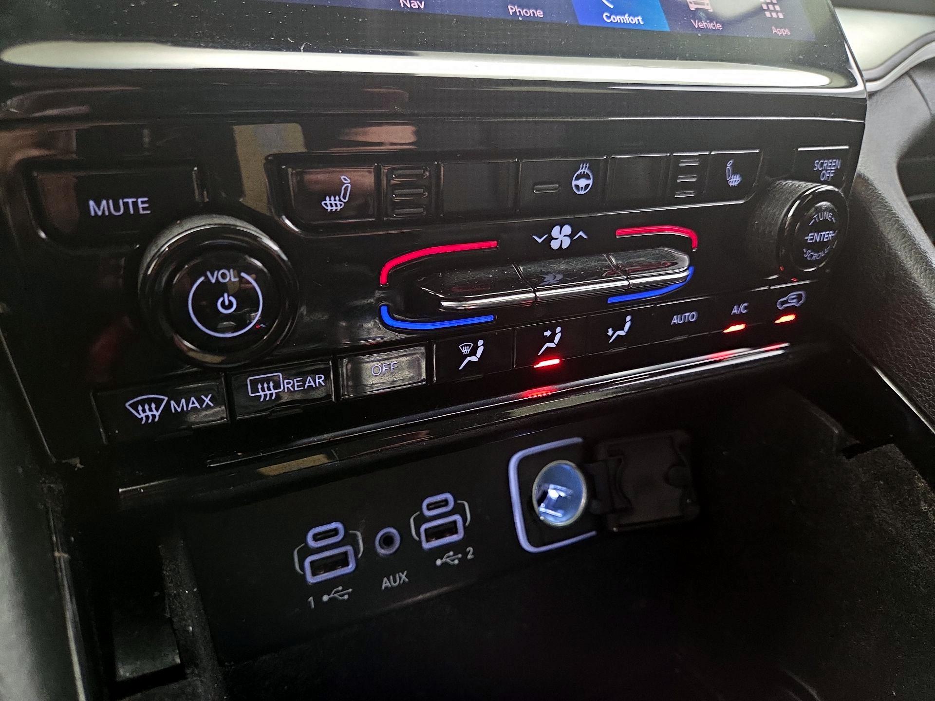 Thumbnail: 2021 Jeep Grand Cherokee L - 17