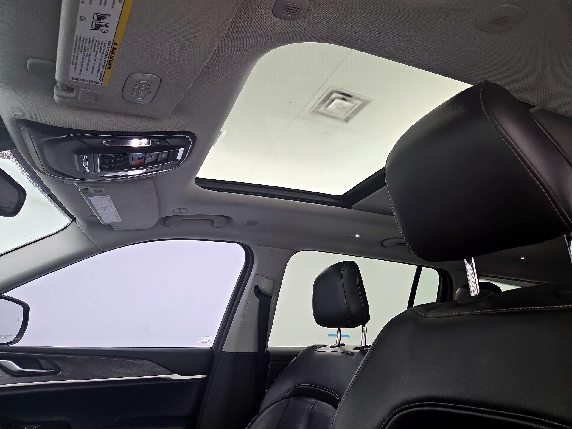 Thumbnail: 2021 Jeep Grand Cherokee L - 20