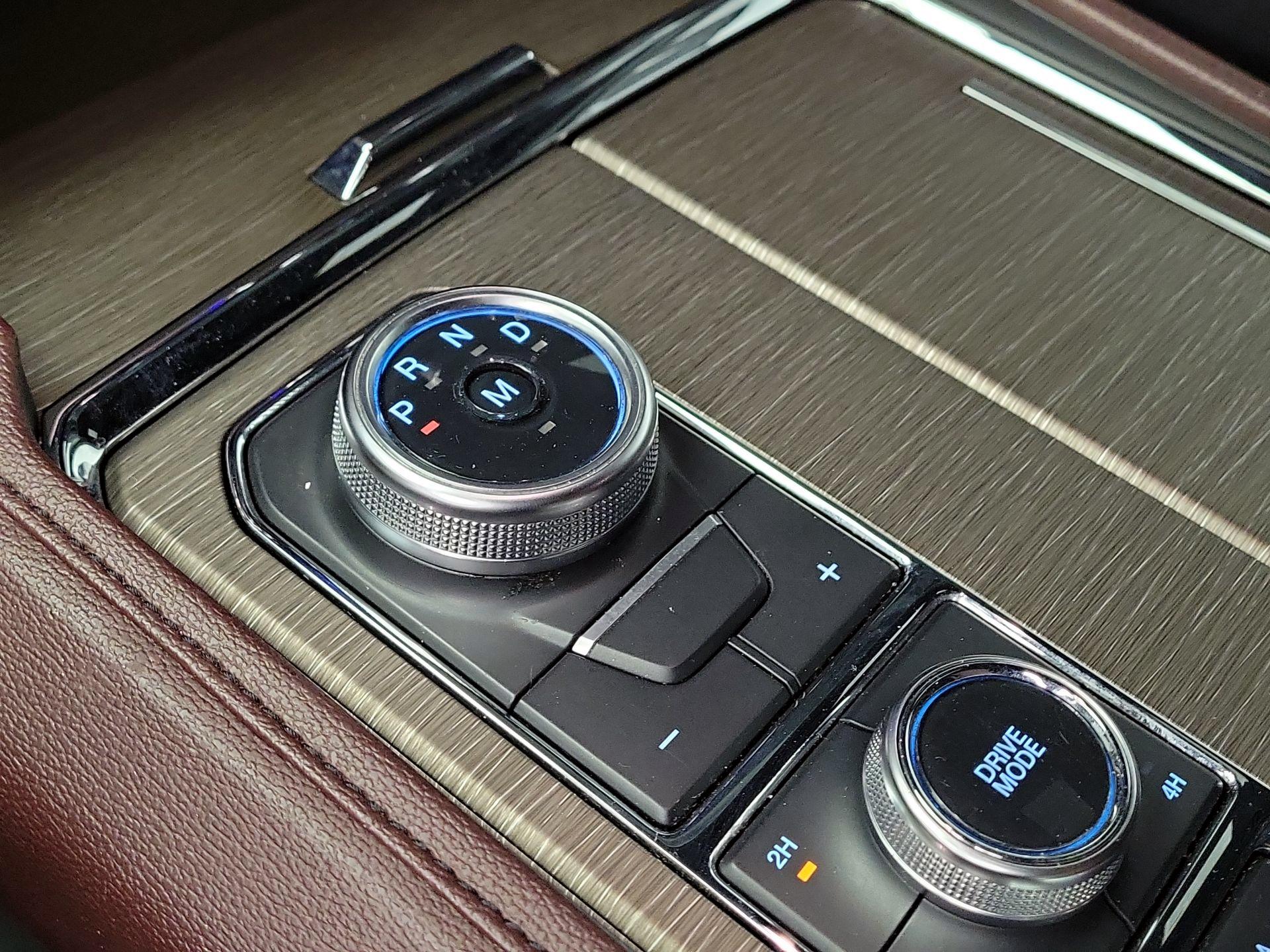 Thumbnail: 2024 Ford Expedition MAX - 17