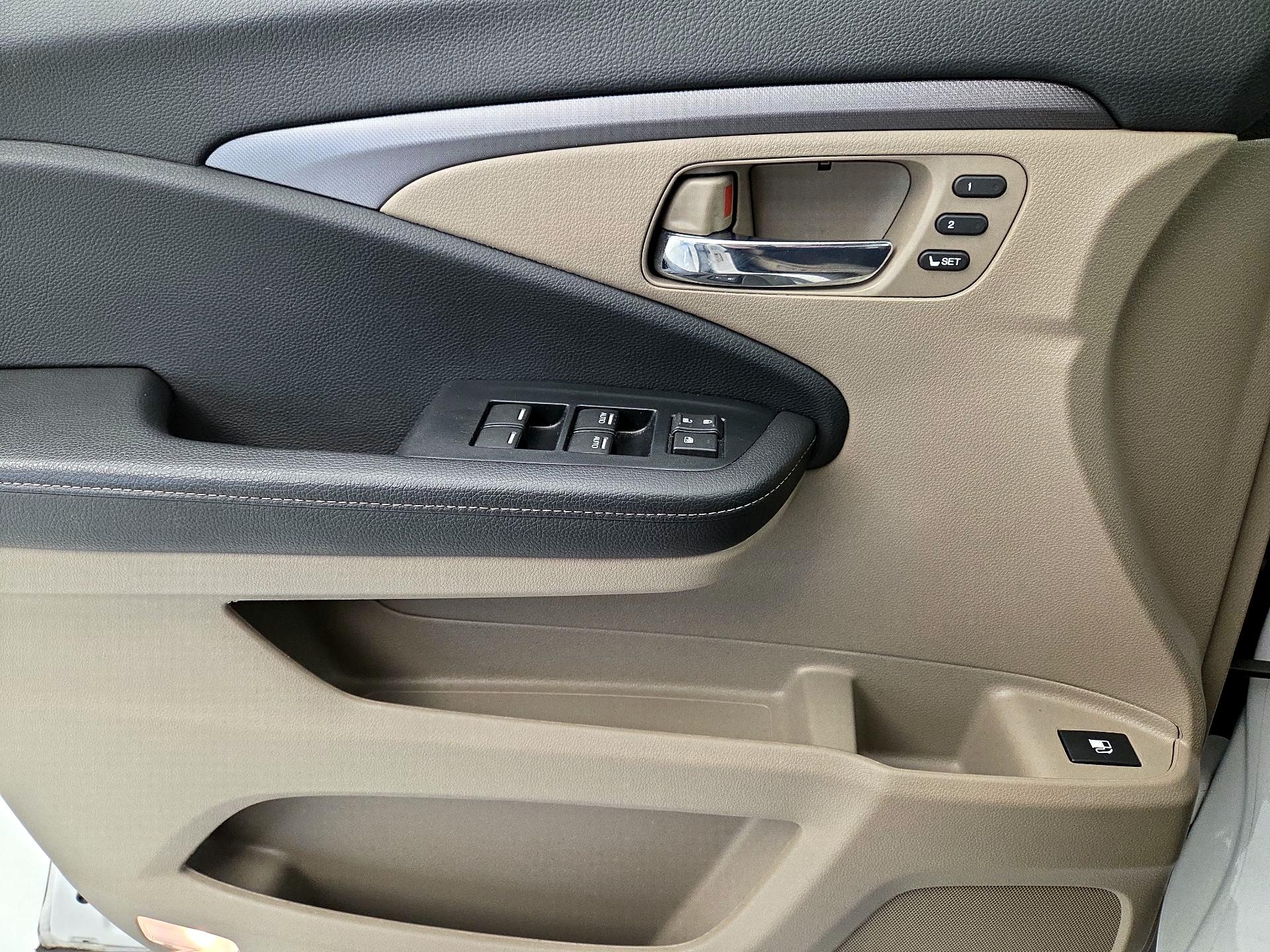 Thumbnail: 2023 Honda Ridgeline - 12