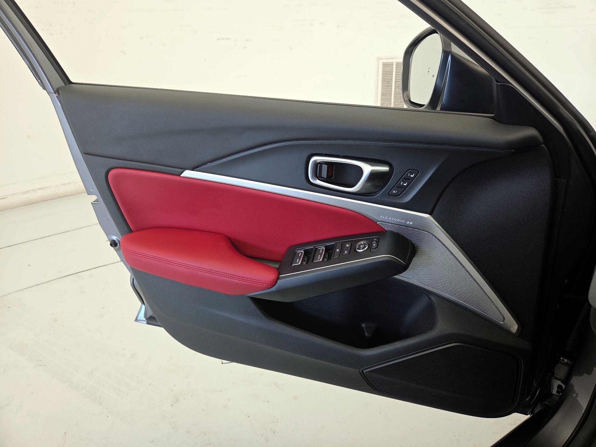 Thumbnail: 2024 Acura Integra - 12