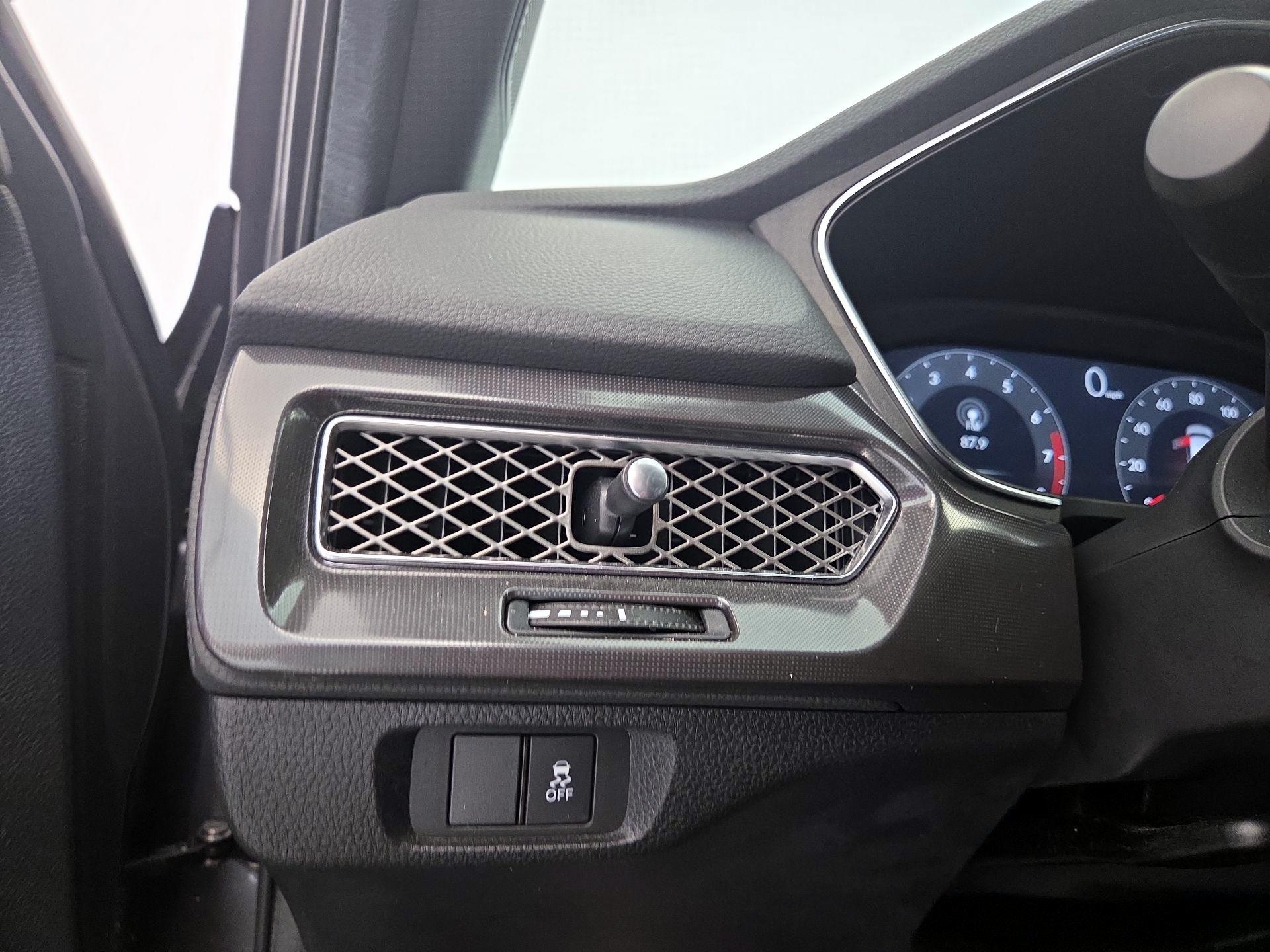 Thumbnail: 2024 Acura Integra - 13