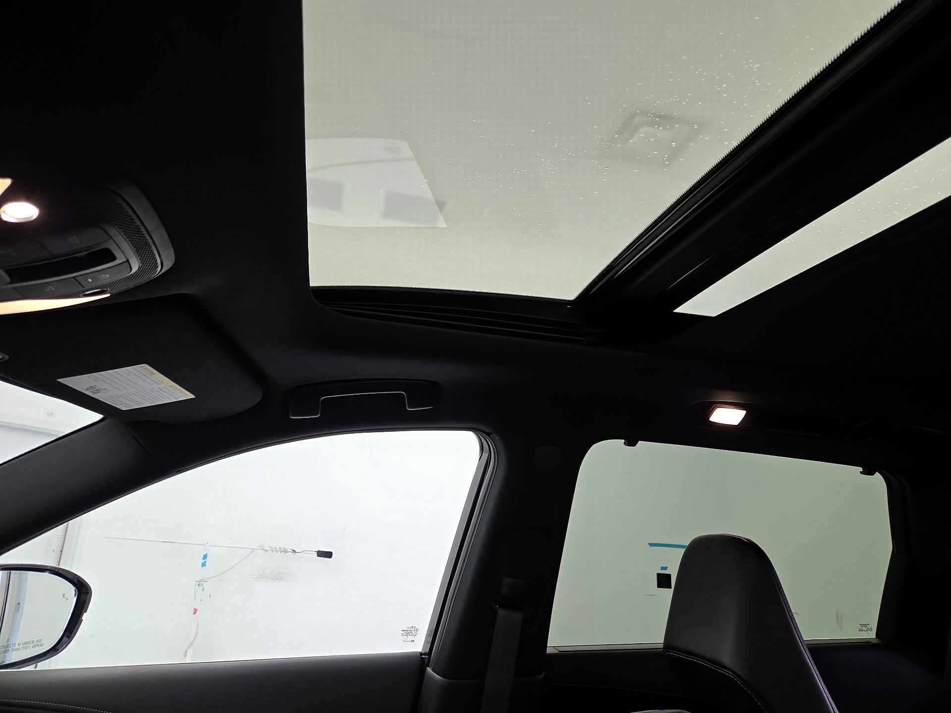 Thumbnail: 2022 INFINITI QX60 - 19