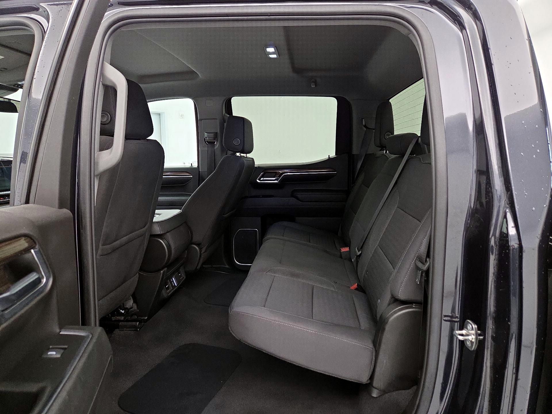 Thumbnail: 2023 Chevrolet Silverado 1500 - 19