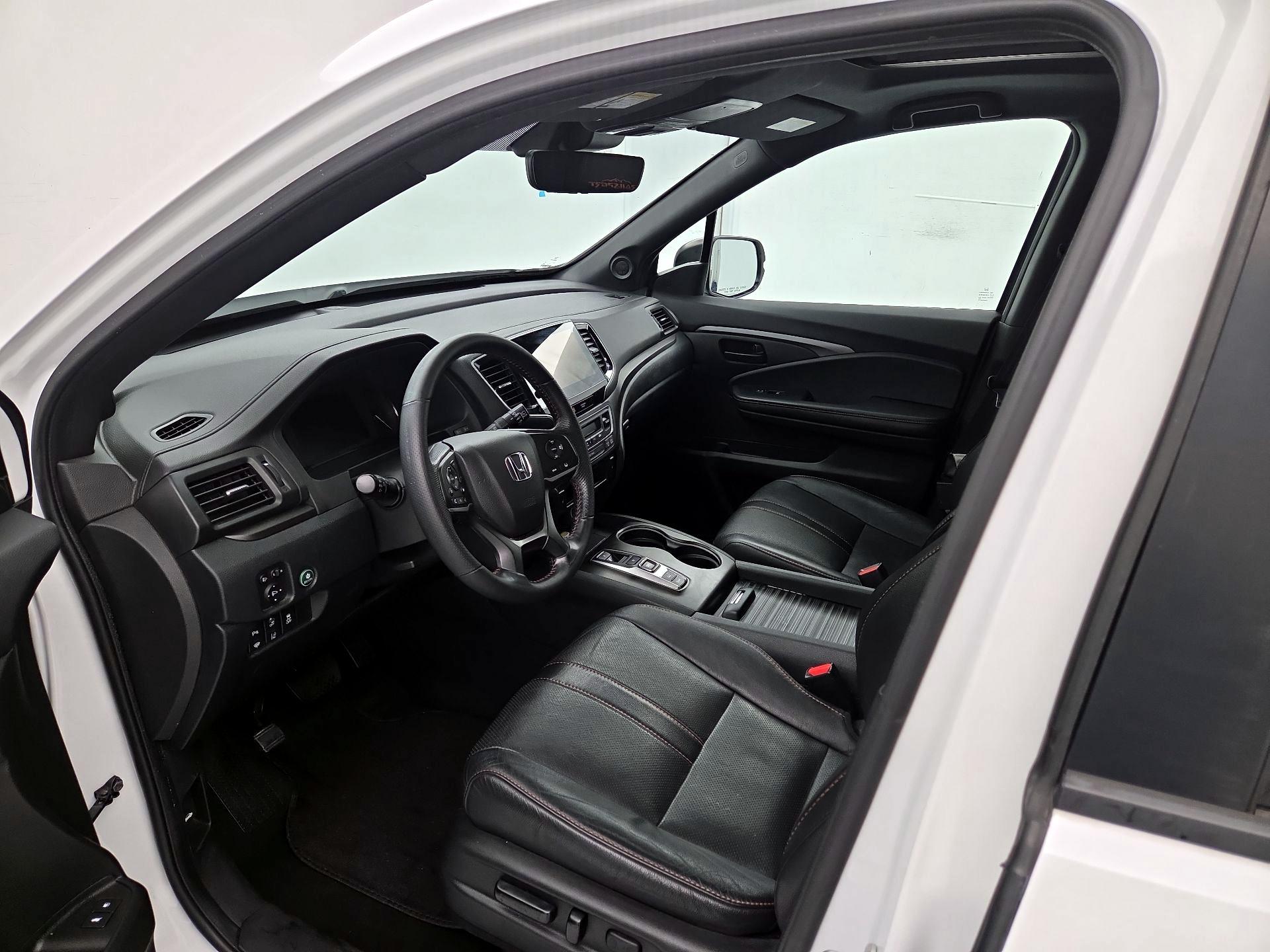 Thumbnail: 2022 Honda Passport - 11