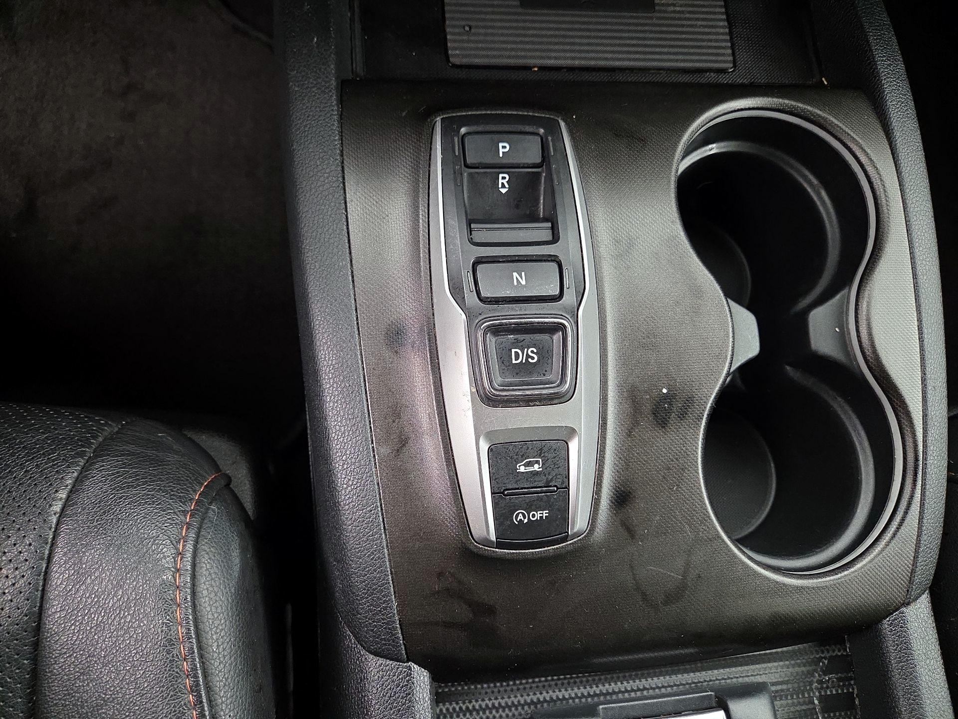 Thumbnail: 2022 Honda Passport - 18