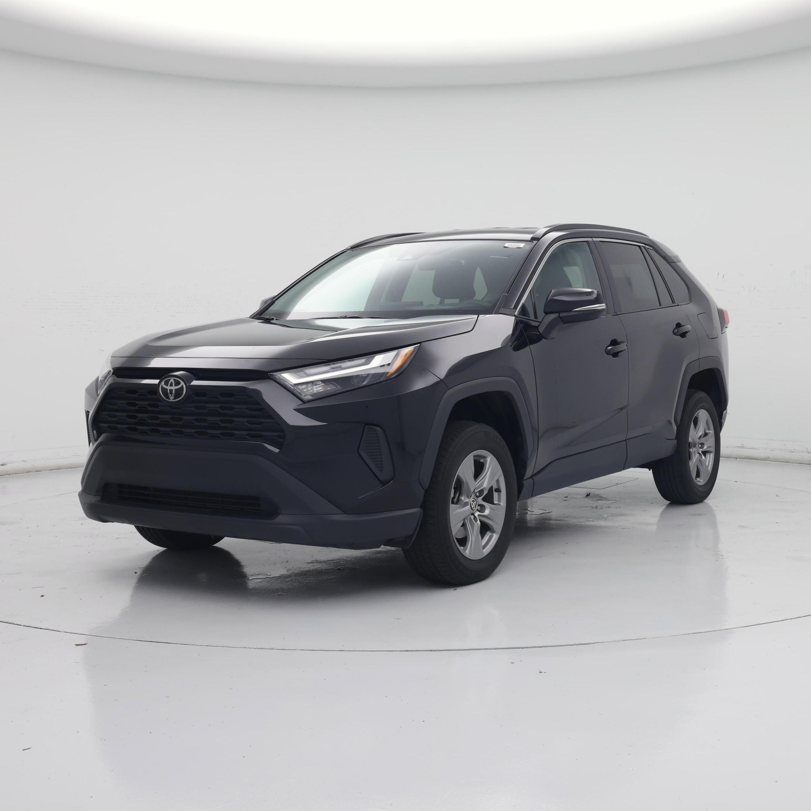 Thumbnail: 2022 Toyota RAV4 - 4