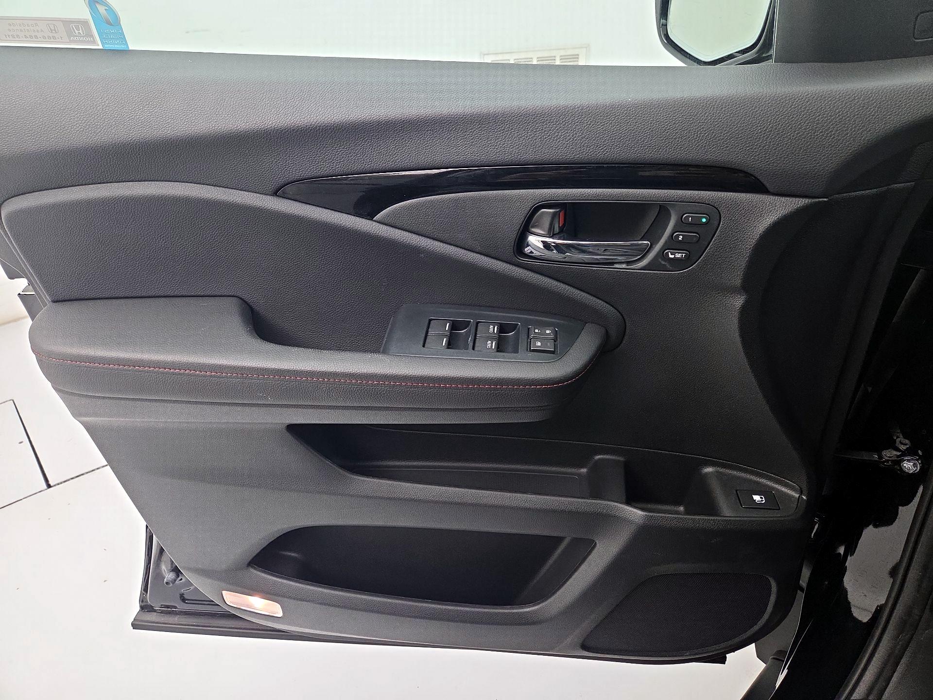 Thumbnail: 2023 Honda Ridgeline - 12