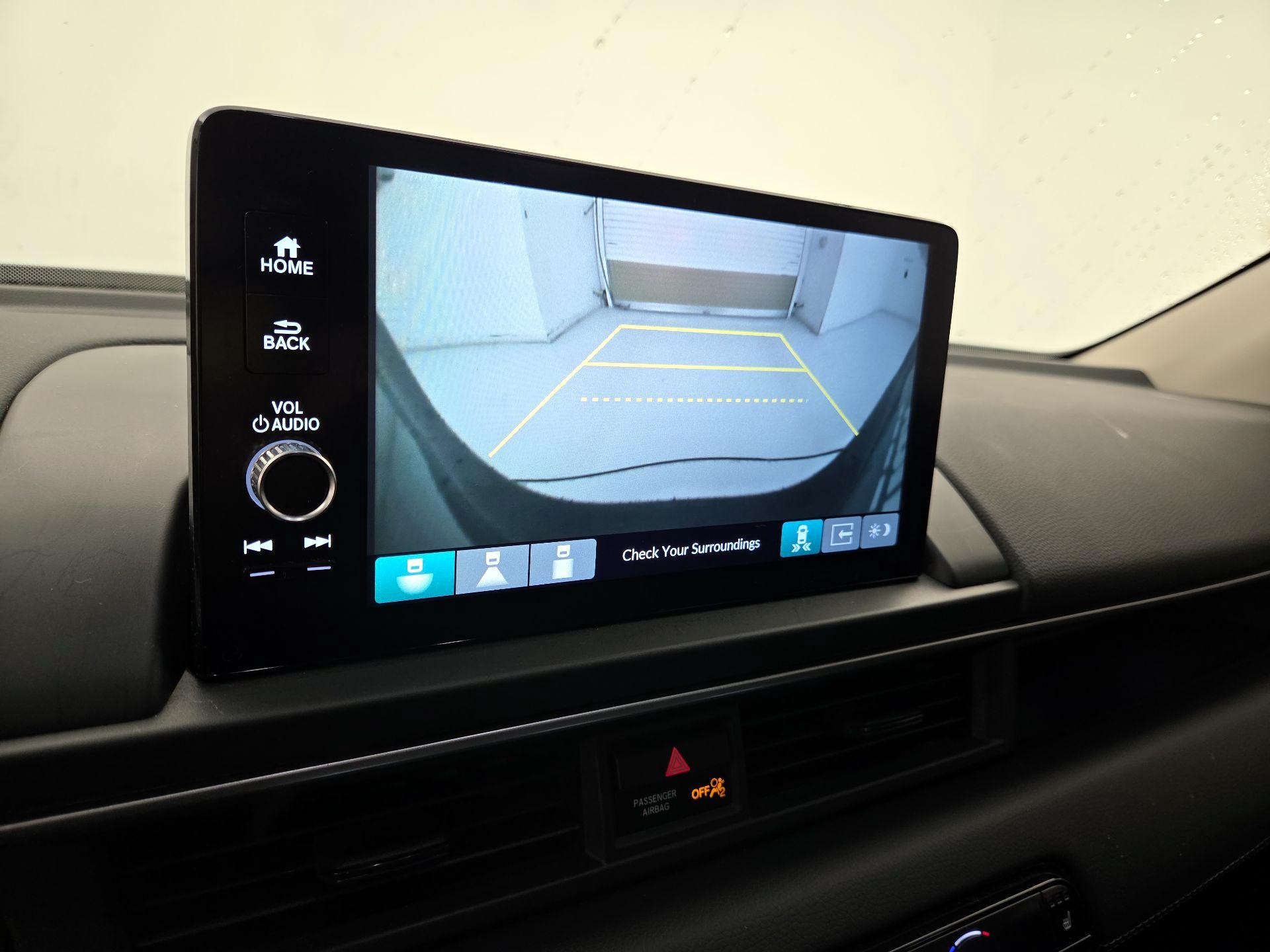 Thumbnail: 2024 Honda Pilot - 15