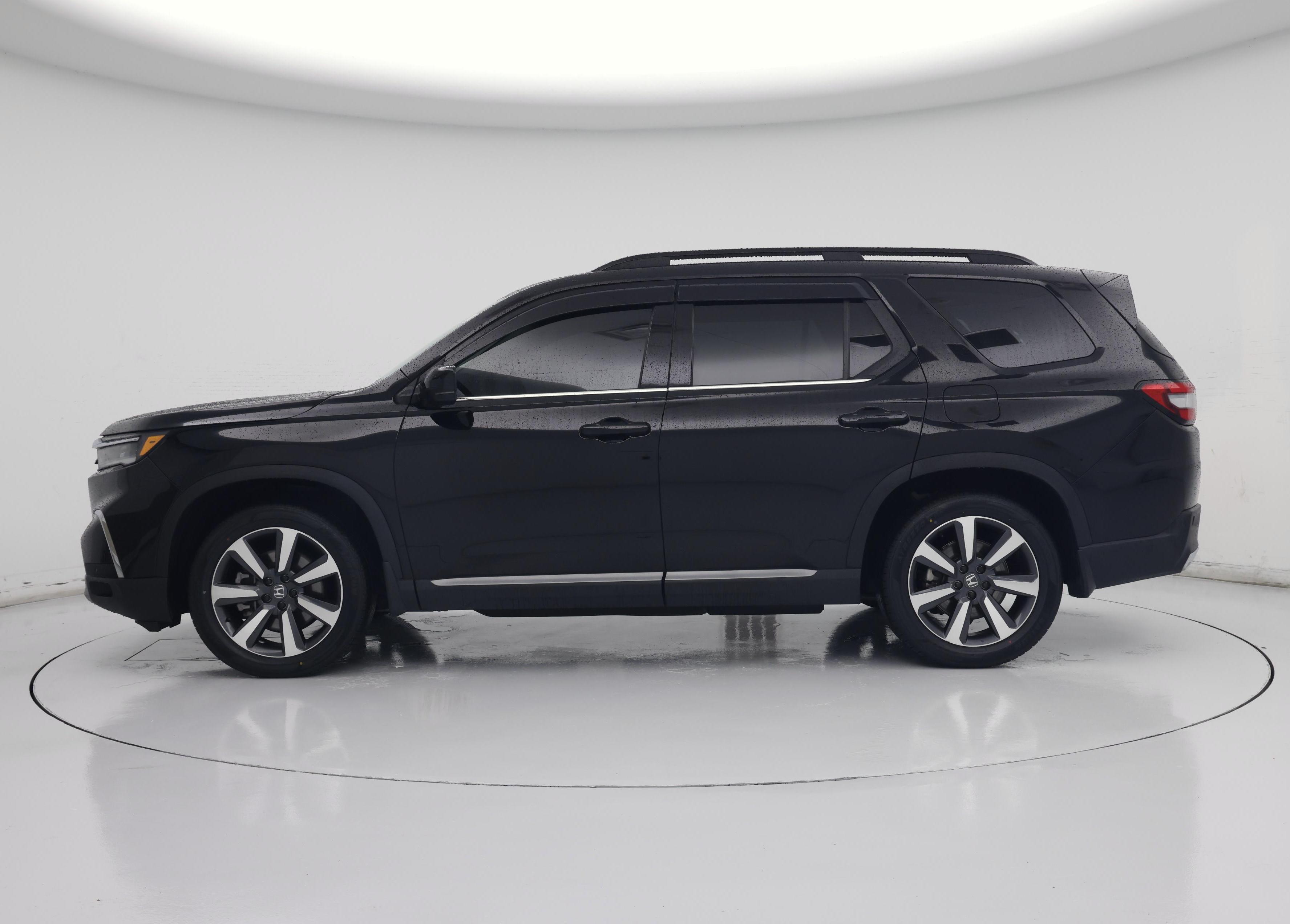 Thumbnail: 2024 Honda Pilot - 3